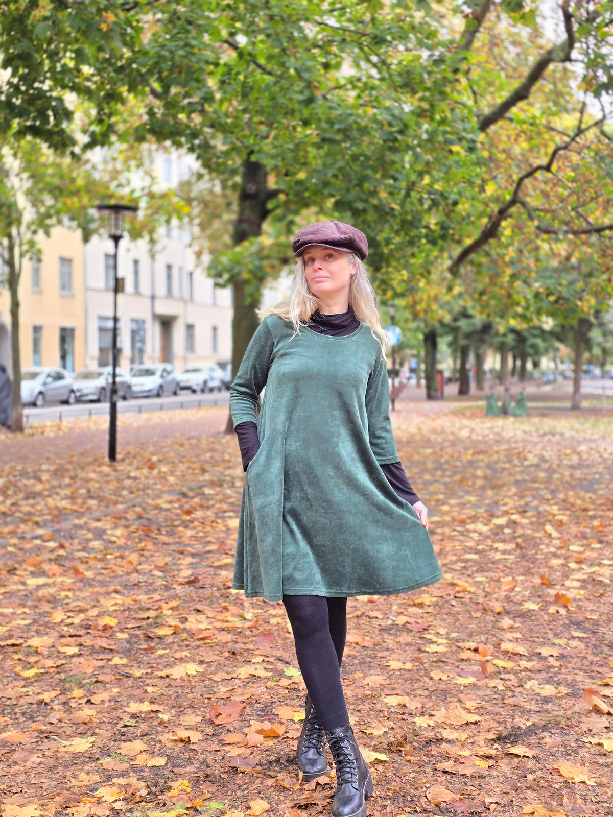 Velourklänning A-linje Grön | Rino