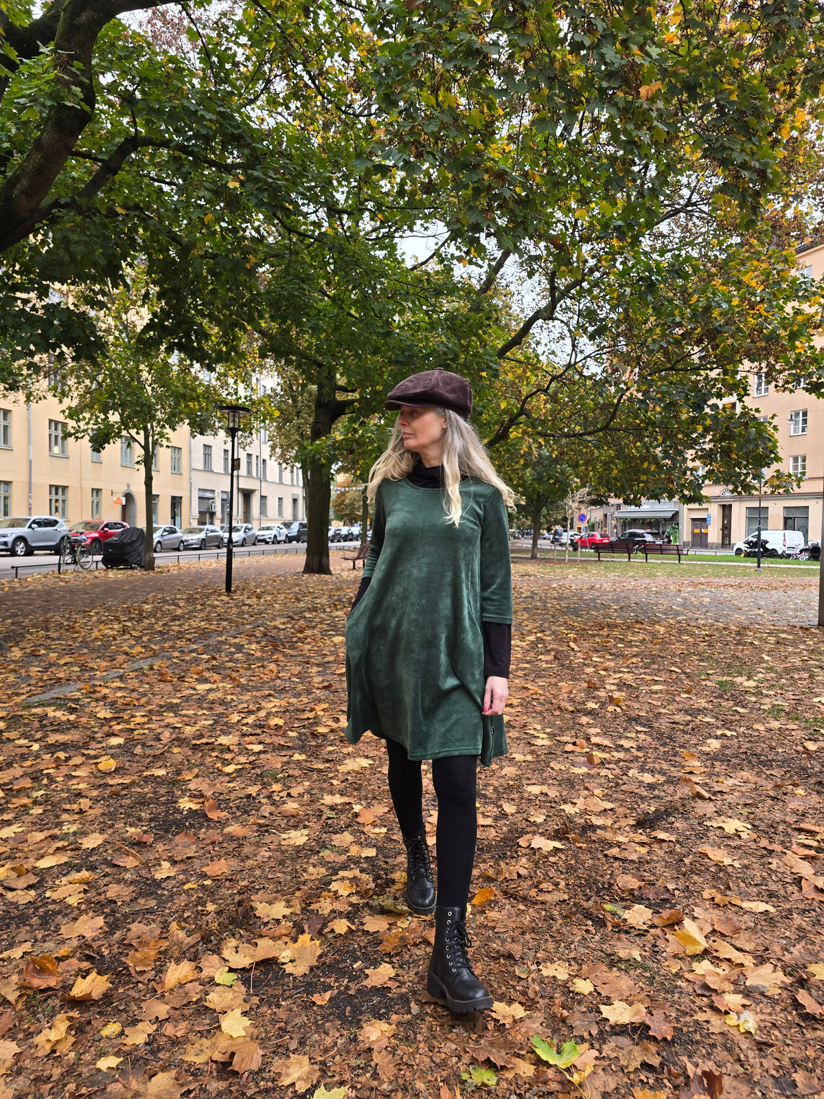 Velourklänning A-linje Grön | Rino