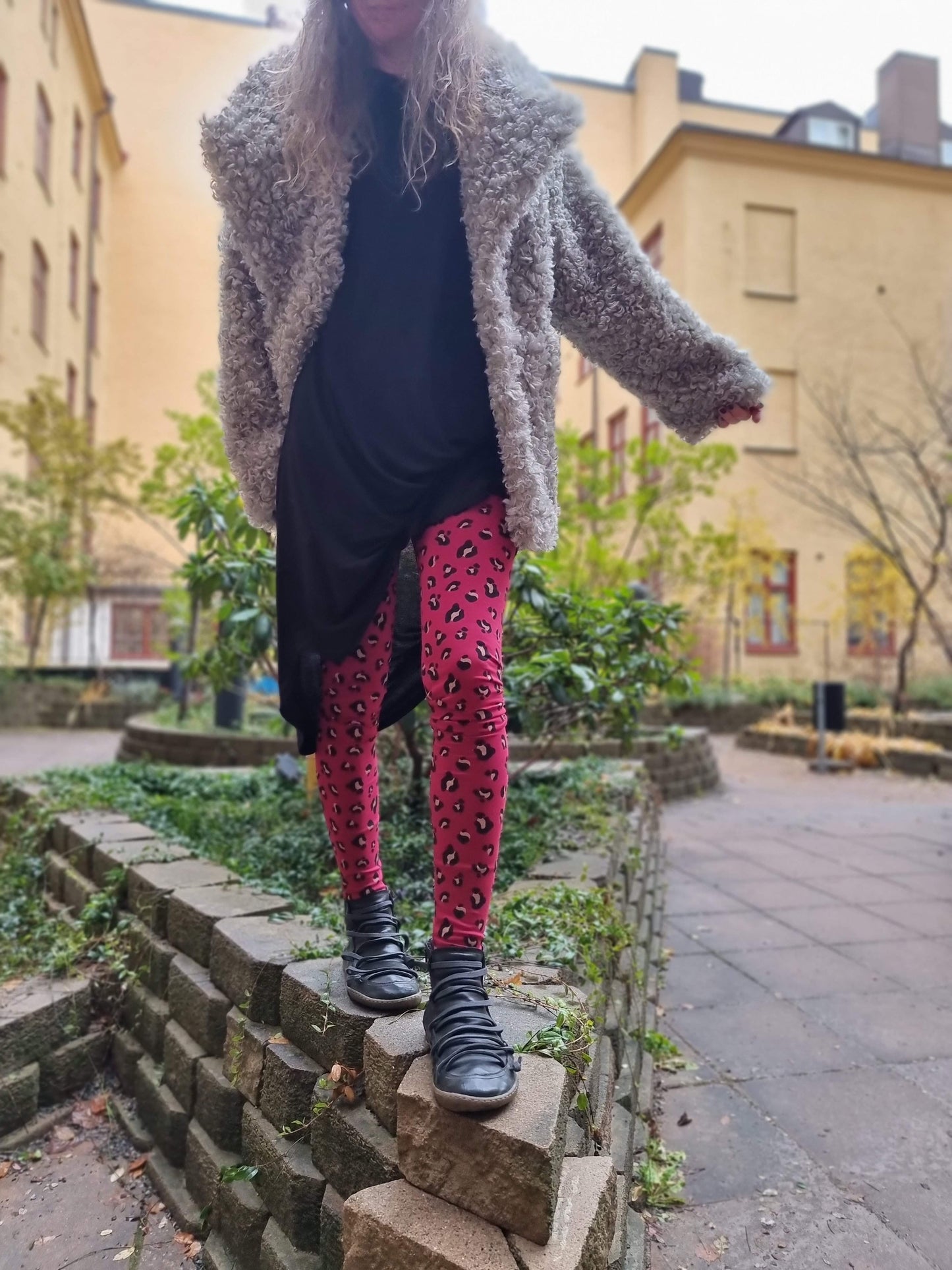 Glitter leopard. Leggings