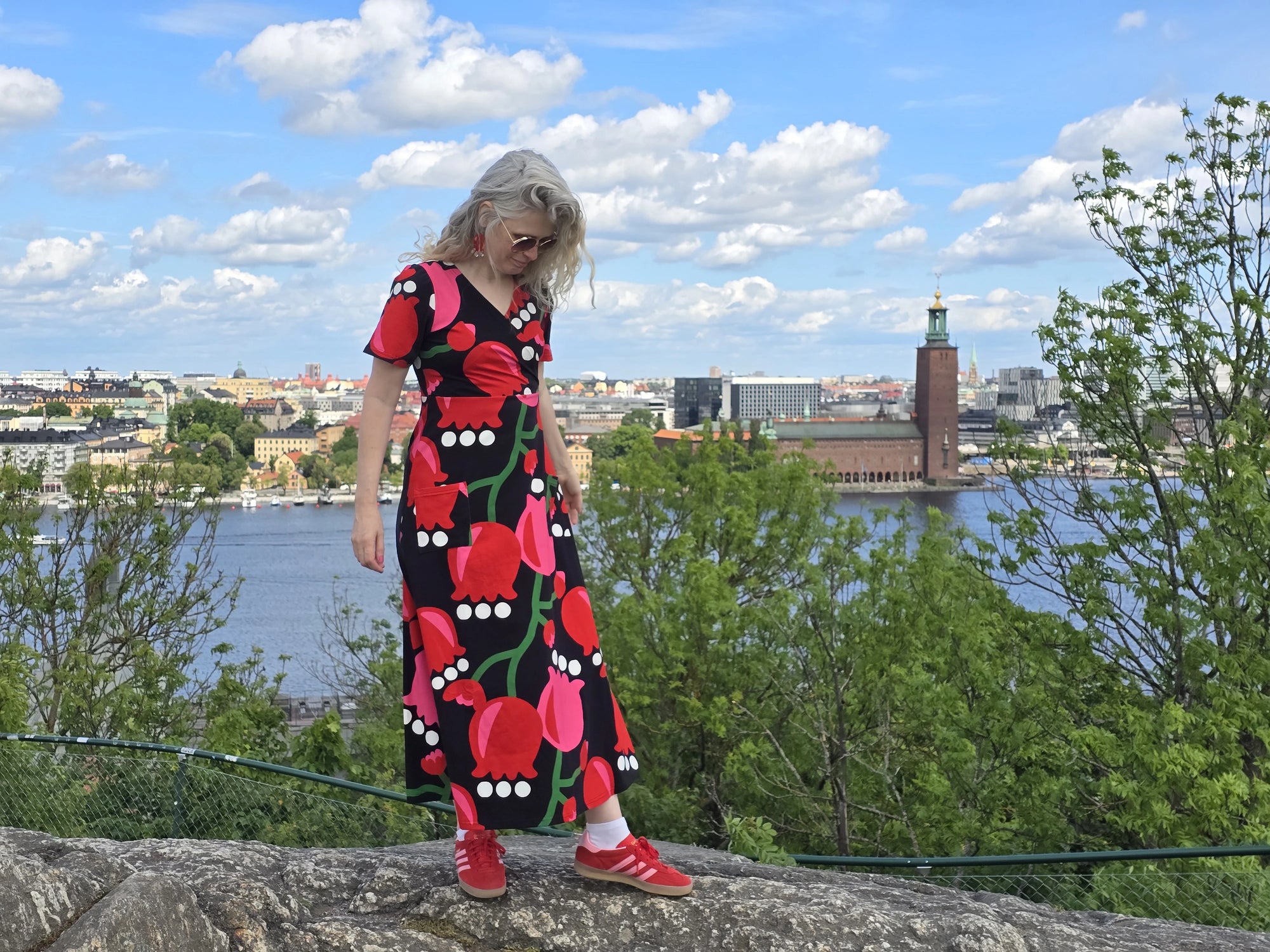 Rino klänning Tulpan i Stockholm