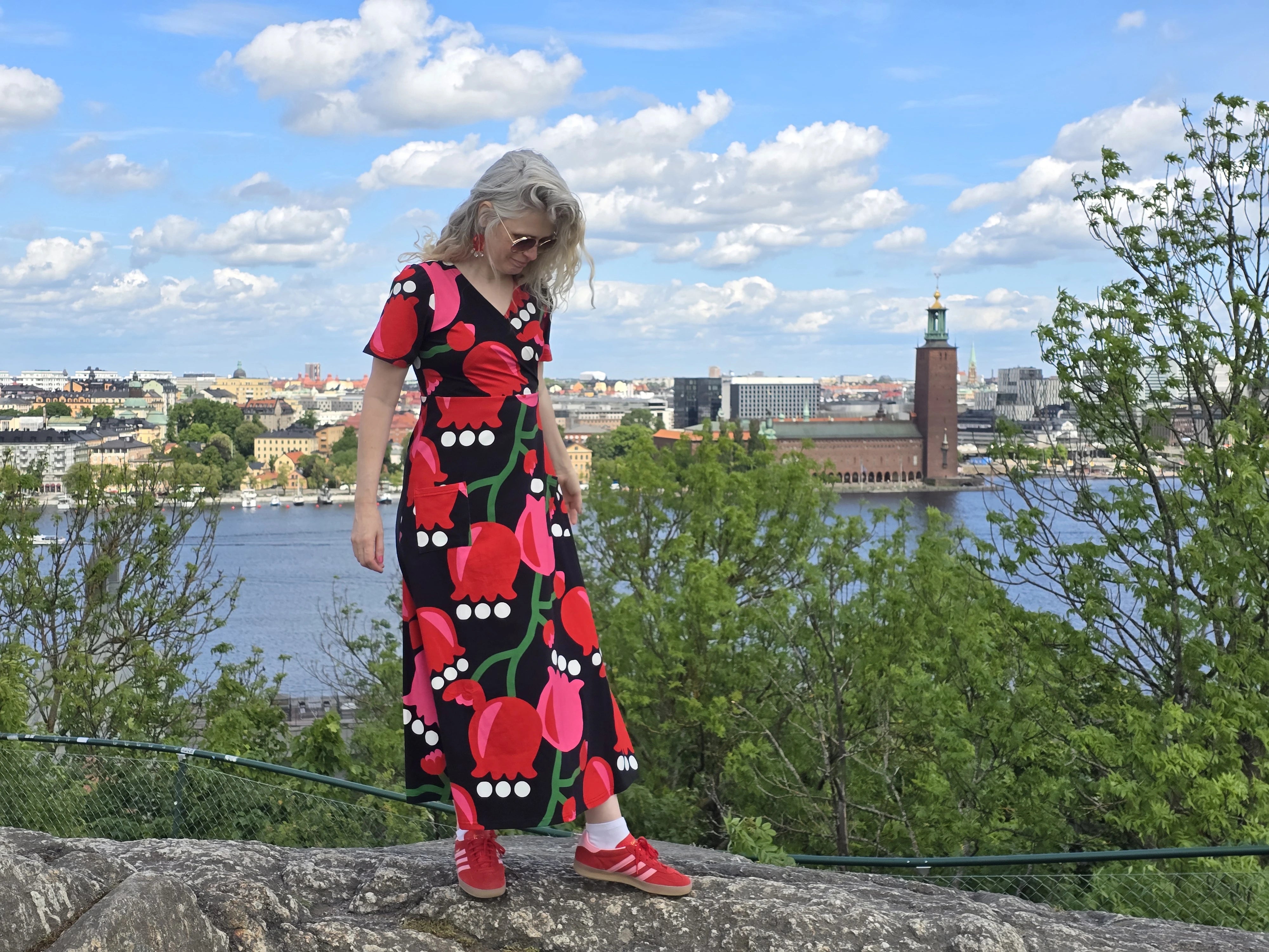 Rino klänning Tulpan i Stockholm