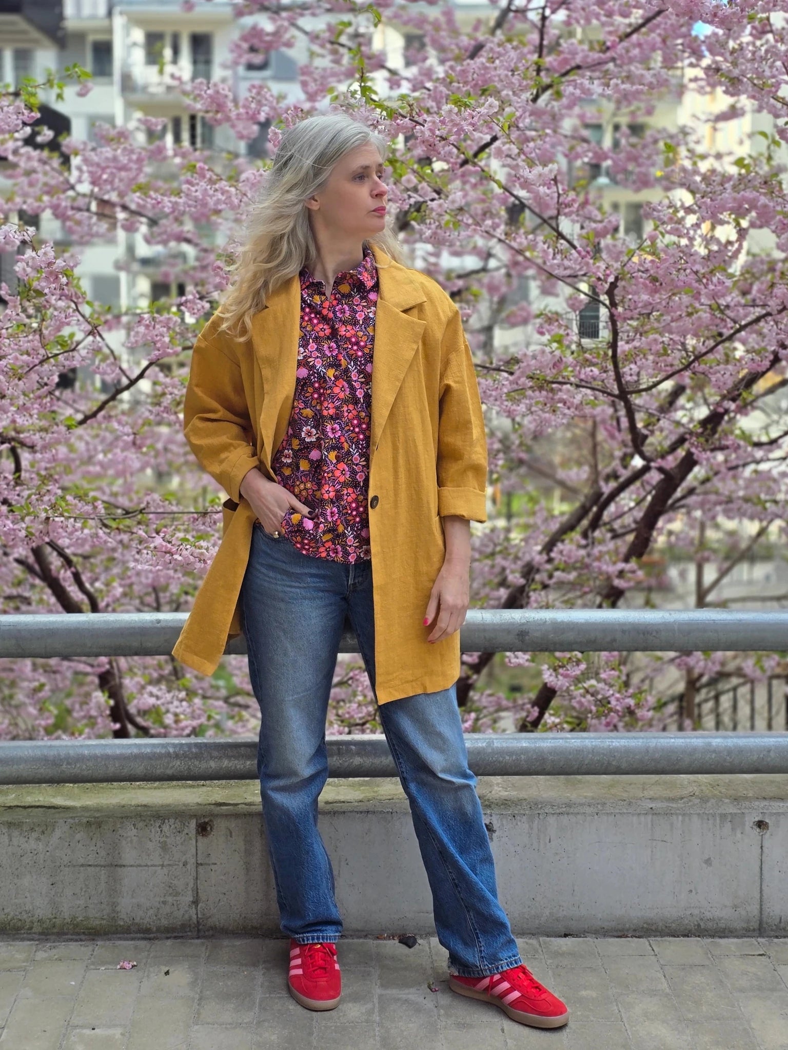 Blus Nätt Fyrverkeri | Rino Blus i S/M från Rino Design Sthlm