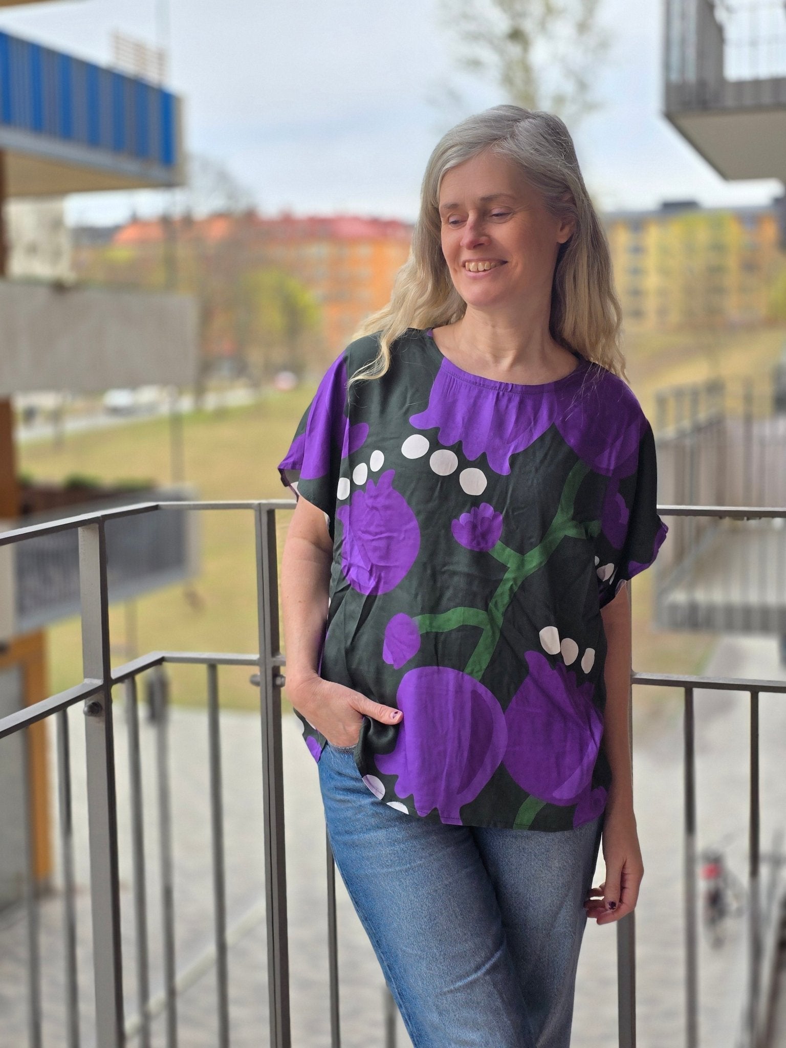 Box - blus dam Tulpan Lila | Rino Box - blus i S/M från Rino Design Sthlm