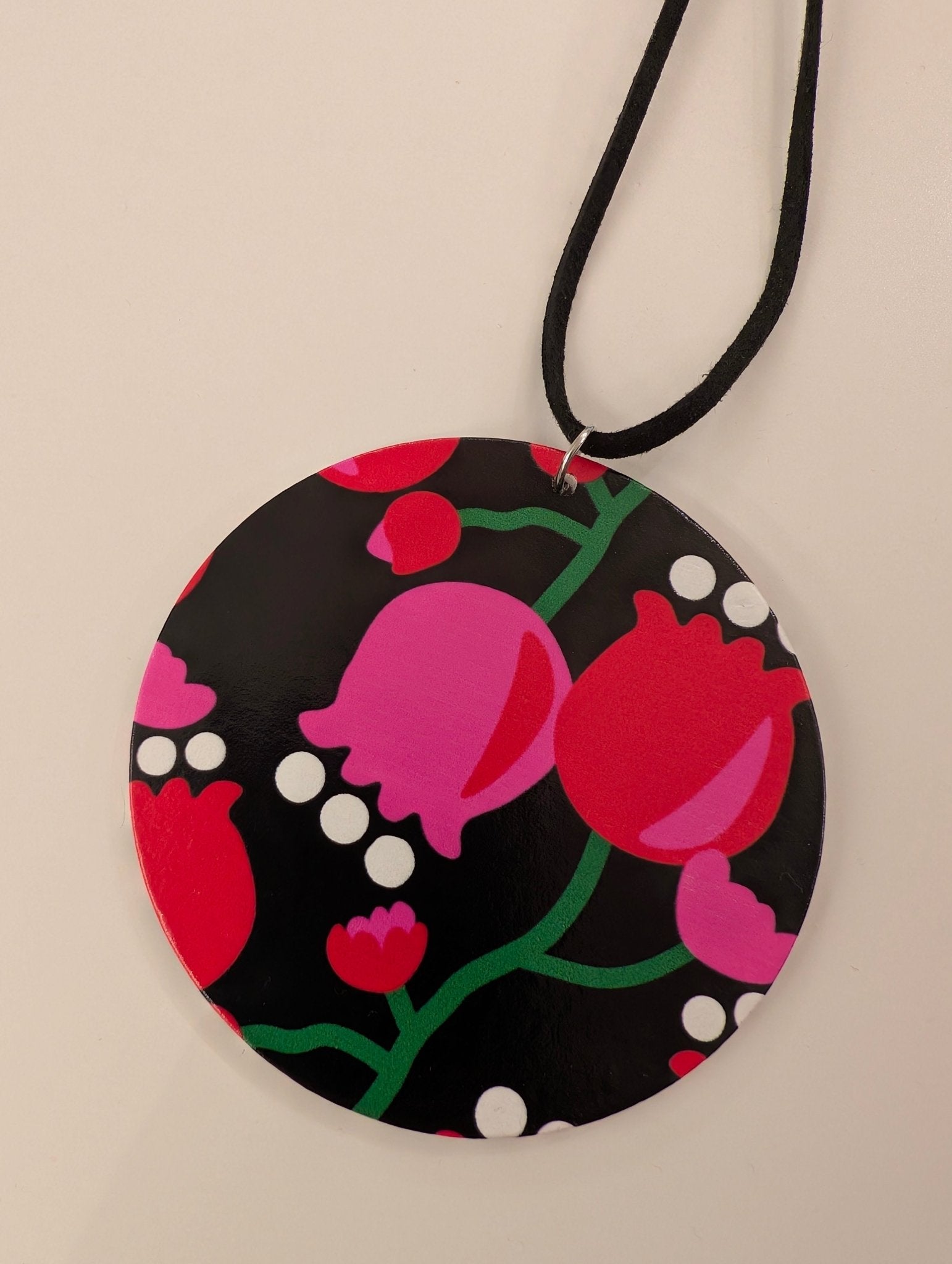 Halsband Tulpan | Rino Halsband i One size från Rino Design Sthlm