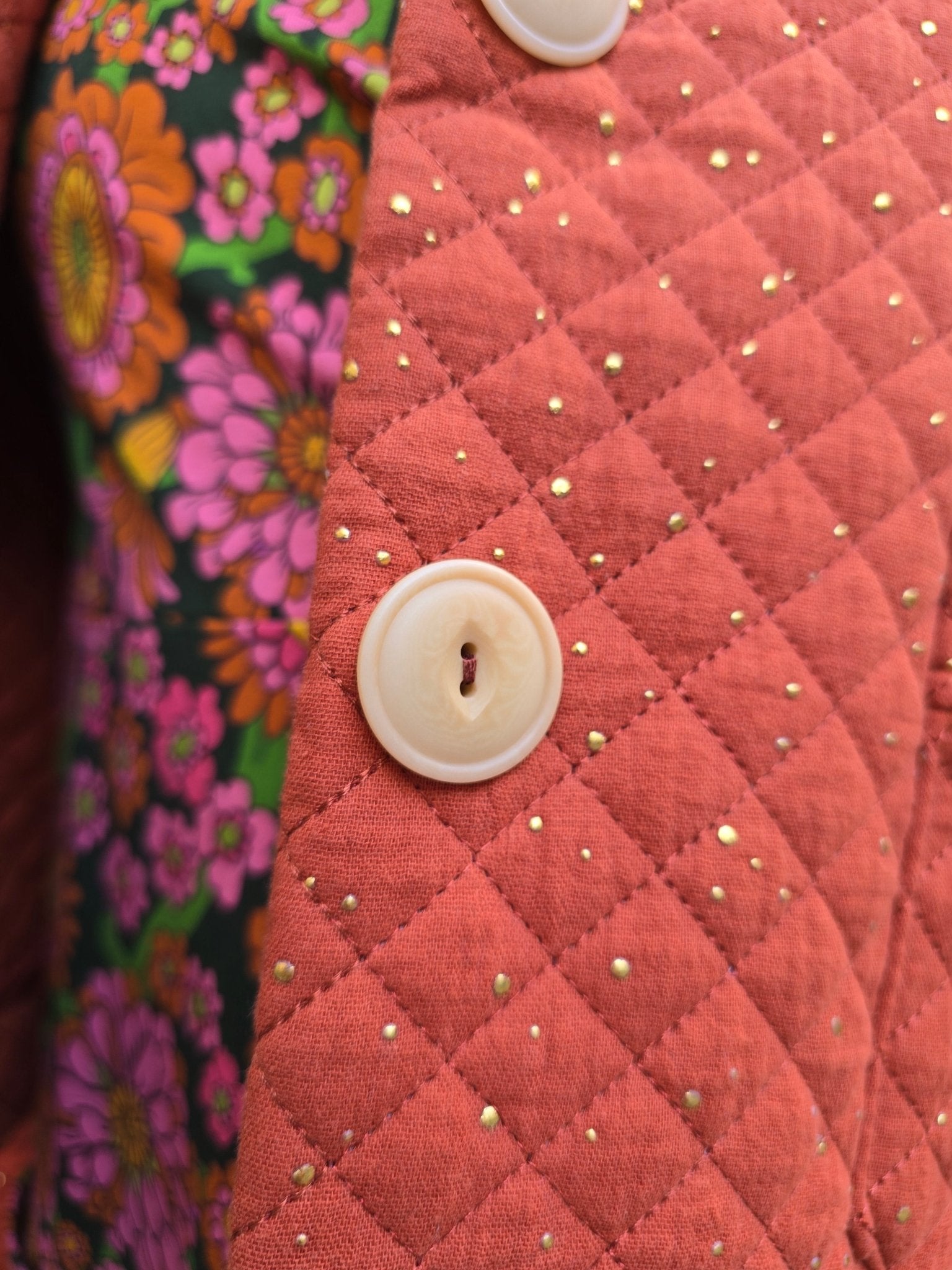 Jacka Quiltad Muslin Rost | Rino Jacka i S från Rino Design Sthlm