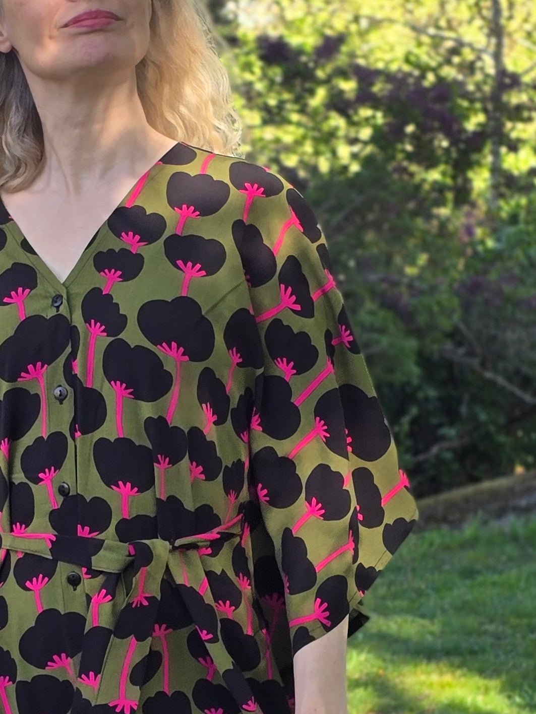 Kaftan Poppy - luftig kaftanklänning - Hållbar design - Rino Design Sthlm