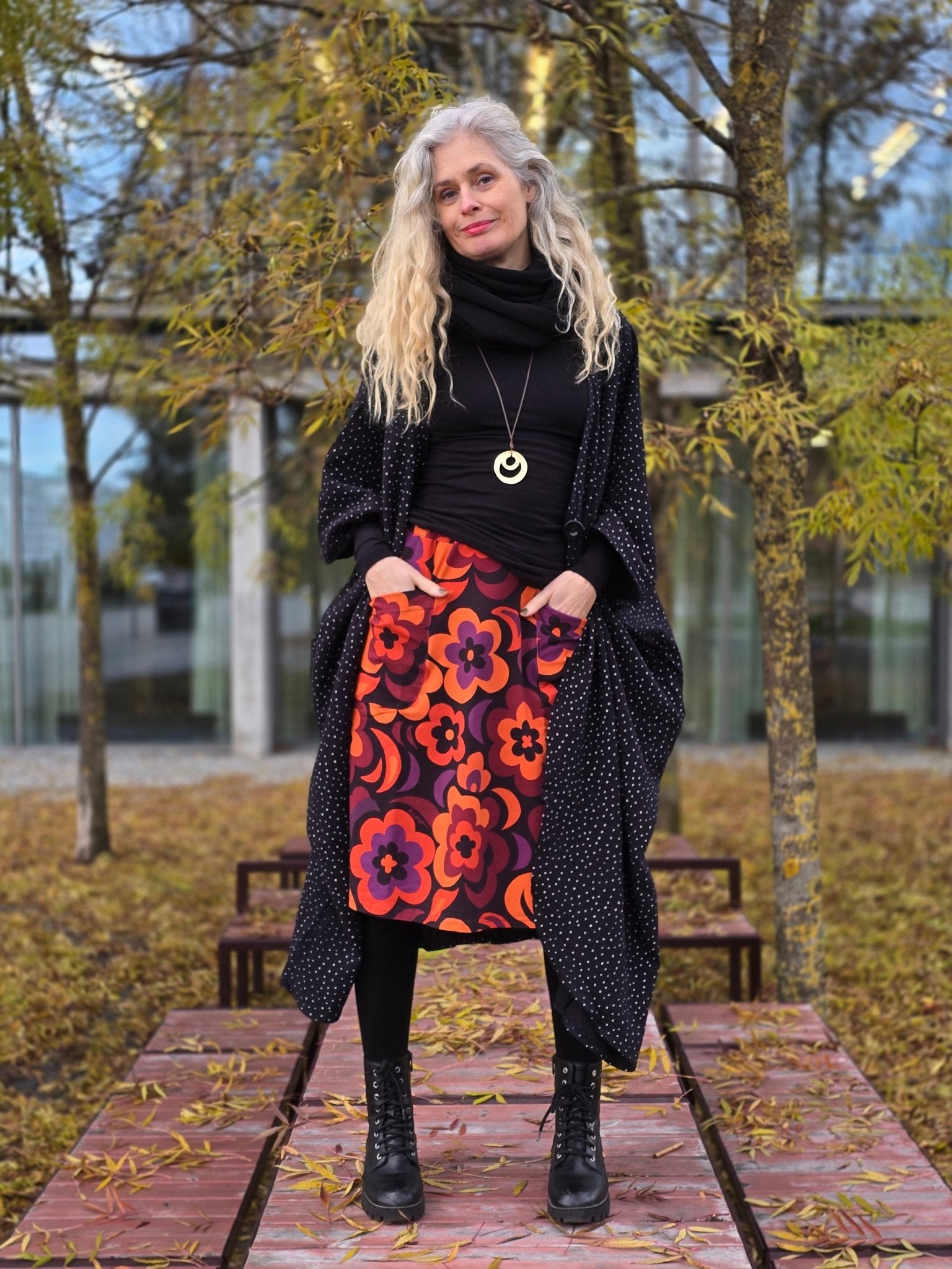 Kaftan Wonder Woman Svart Vita Prickar | Rino Kaftan muslin i One size från Rino Design Sthlm