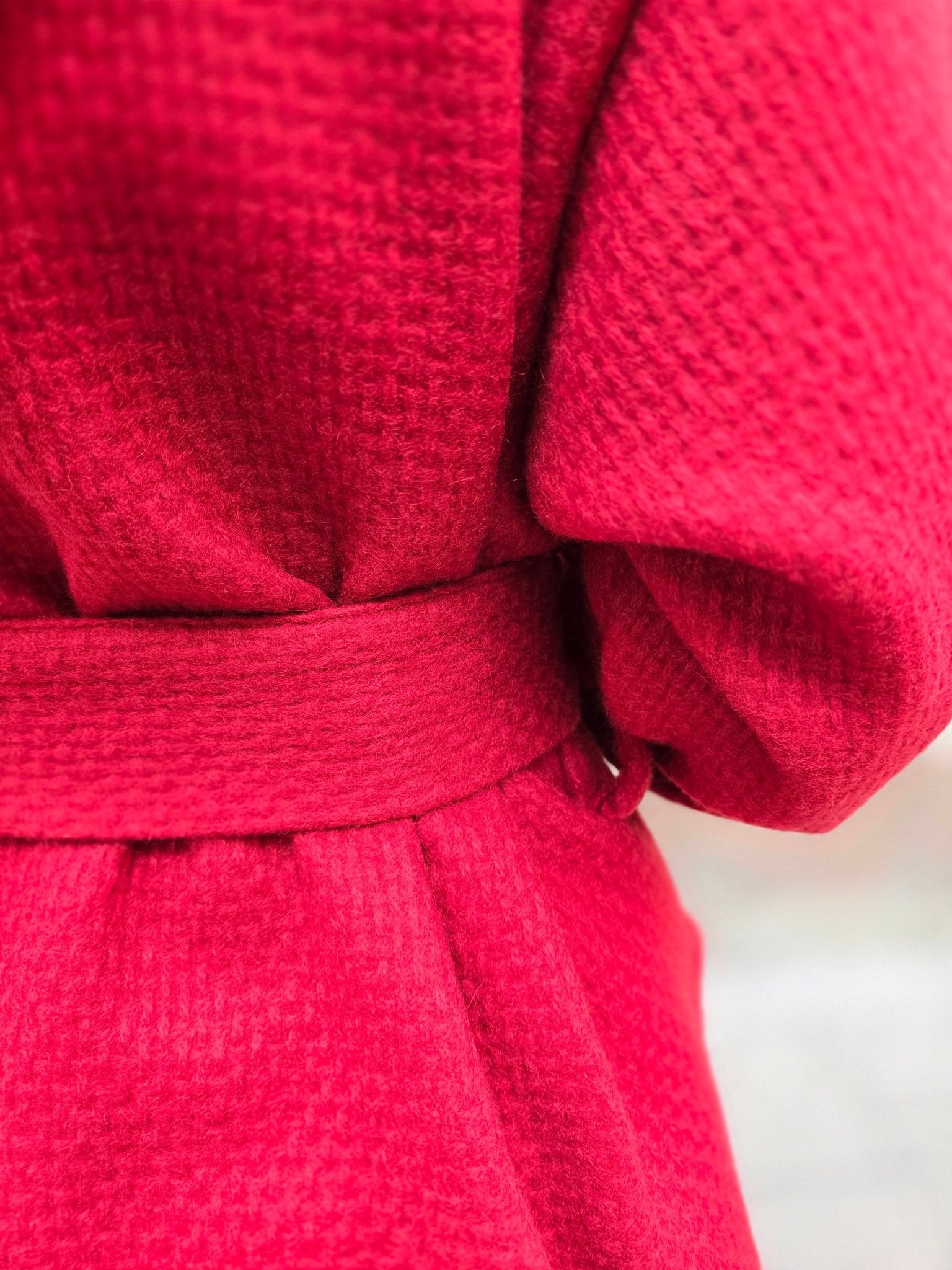 Kappa Rödluvan Röd ull - Rino Design Sthlm