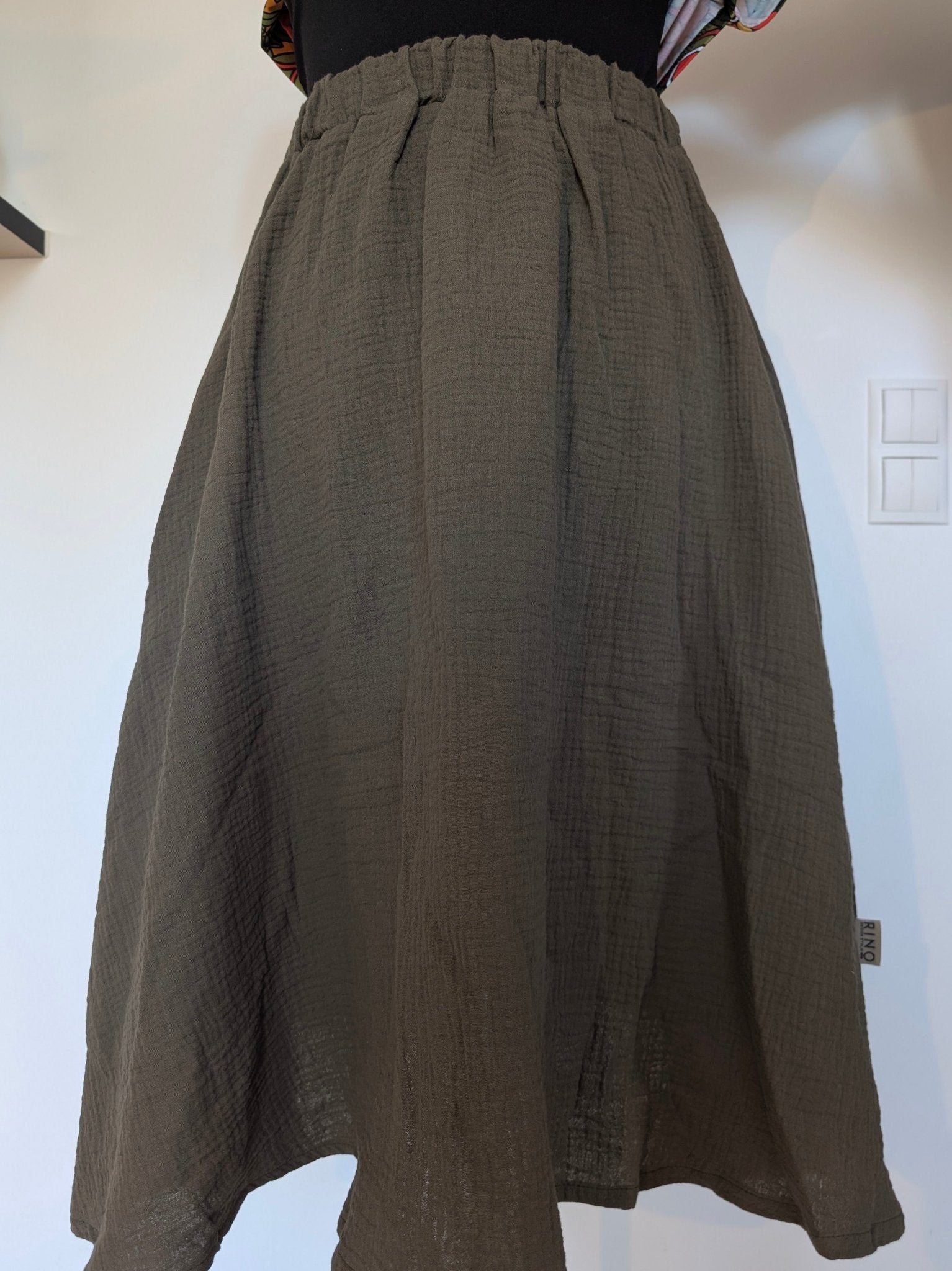 Kjol muslin Mörkgrön | Rino Kjol muslin i S från Rino Design Sthlm