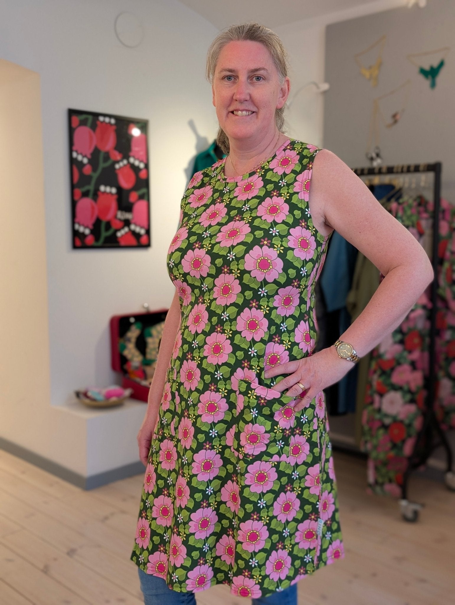 Klänning Twiggy Nypon | Rino Klänning i S från Rino Design Sthlm