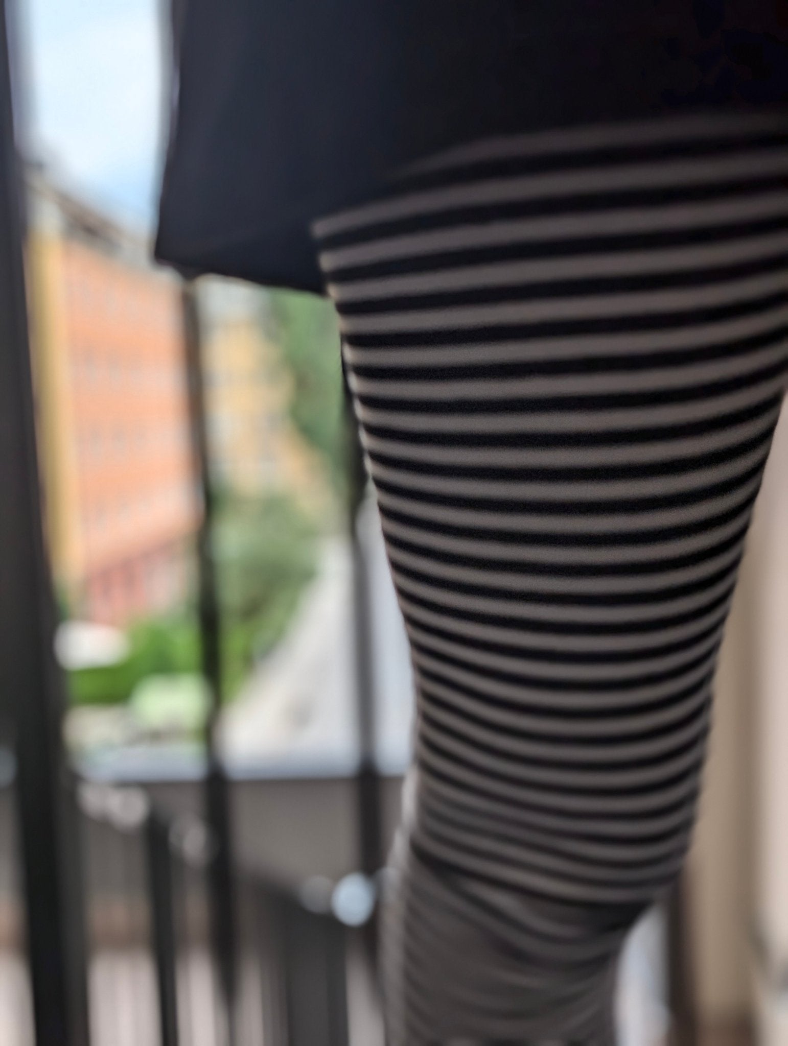 Leggings Randiga | Rino Leggings i S från Rino Design Sthlm