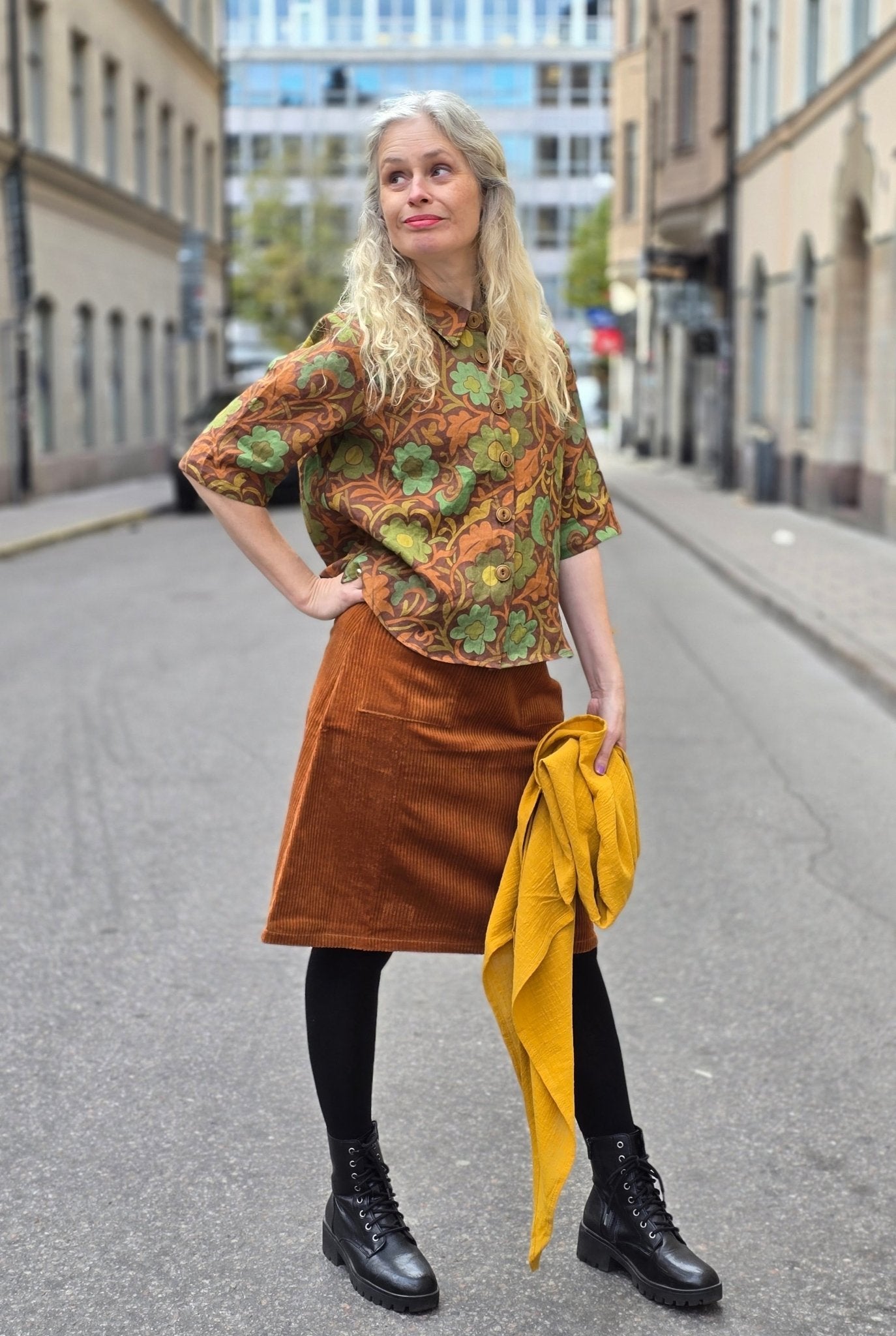 Manchesterkjol konjak - Rino Design Sthlm
