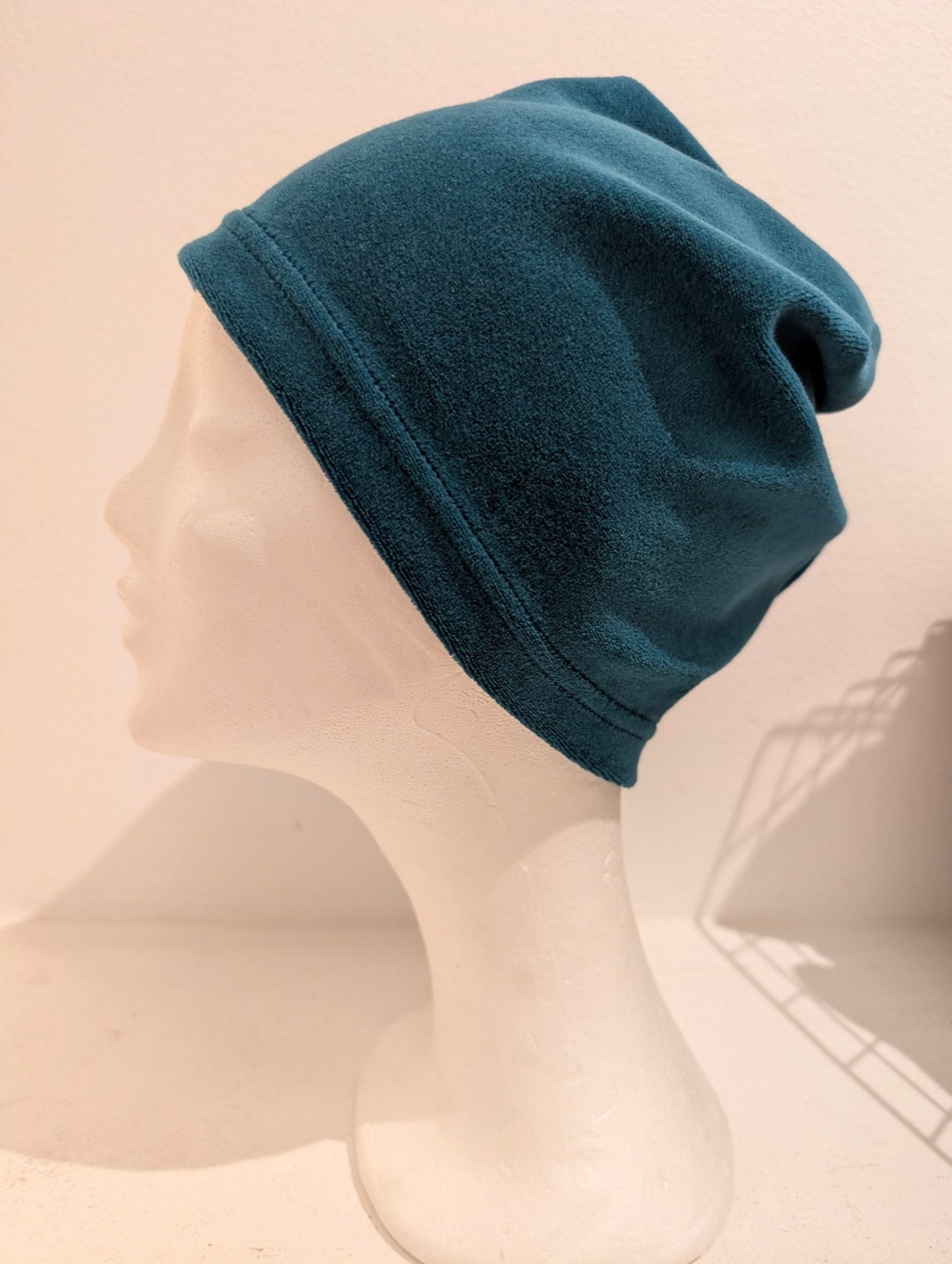 Mössa Velour Petrol - Rino Design Sthlm