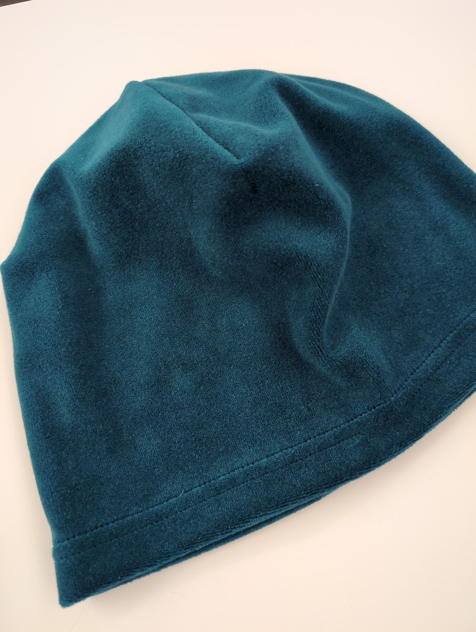 Mössa Velour Petrol - Rino Design Sthlm