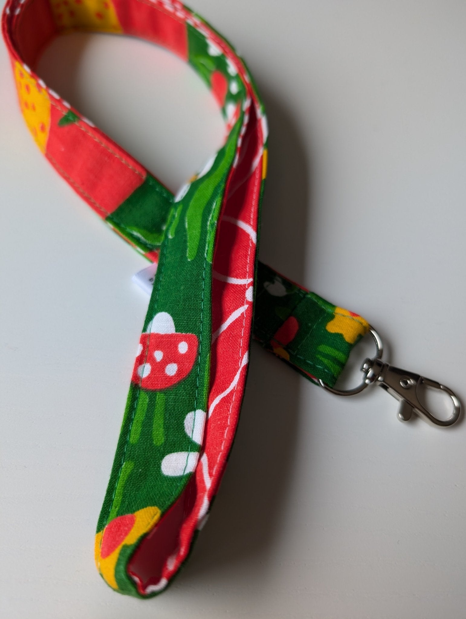 Nyckelband retrotyg Hilma | Rino Nyckelband i One size från Rino Design Sthlm