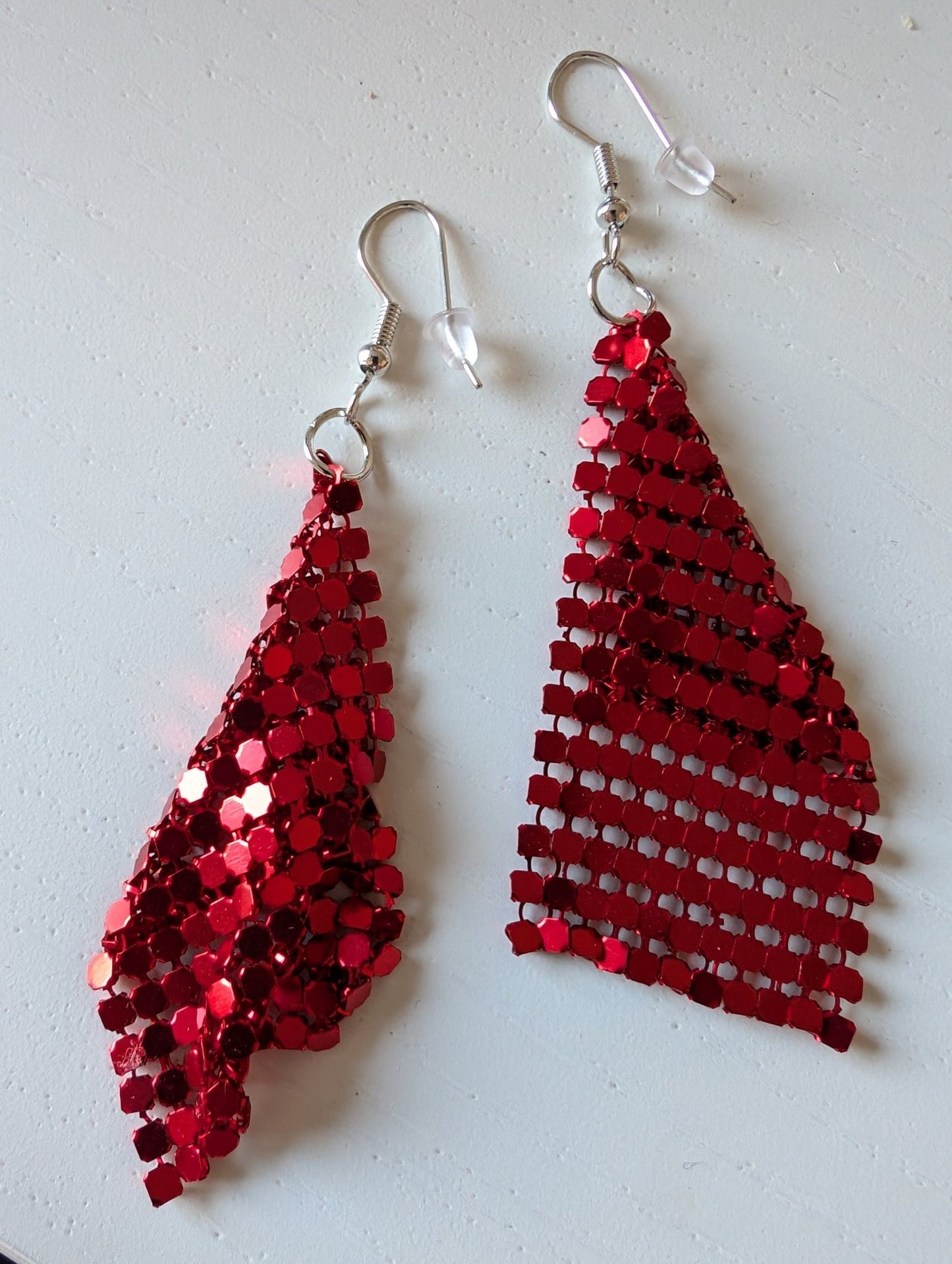 Örhängen PARTY röd - Rino Design AB