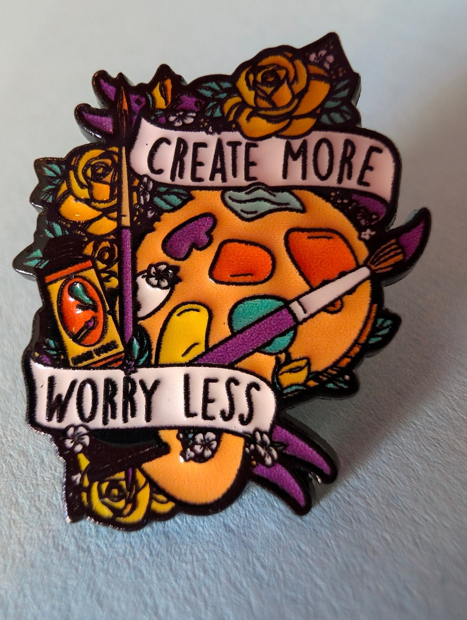 Pin Create more Worry less Pins i One size från Rino Design Sthlm
