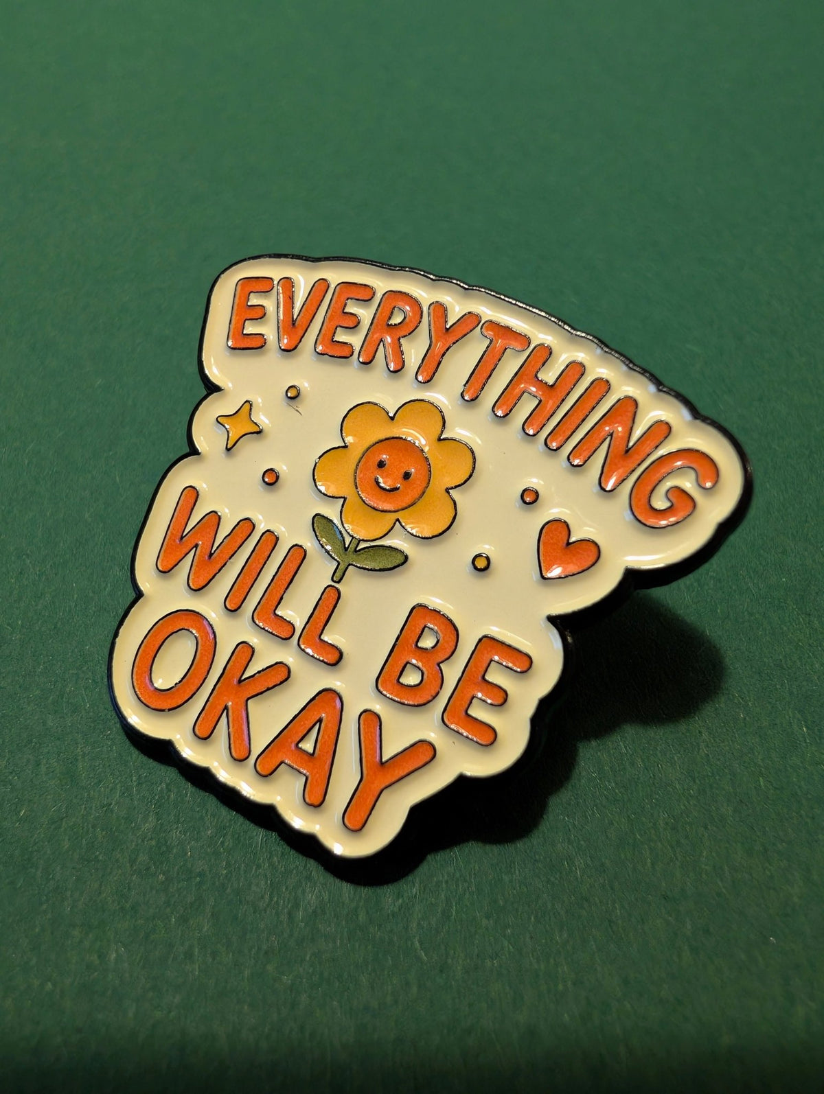 Pin Everything Will Be Okay Pins i One size från Rino Design Sthlm