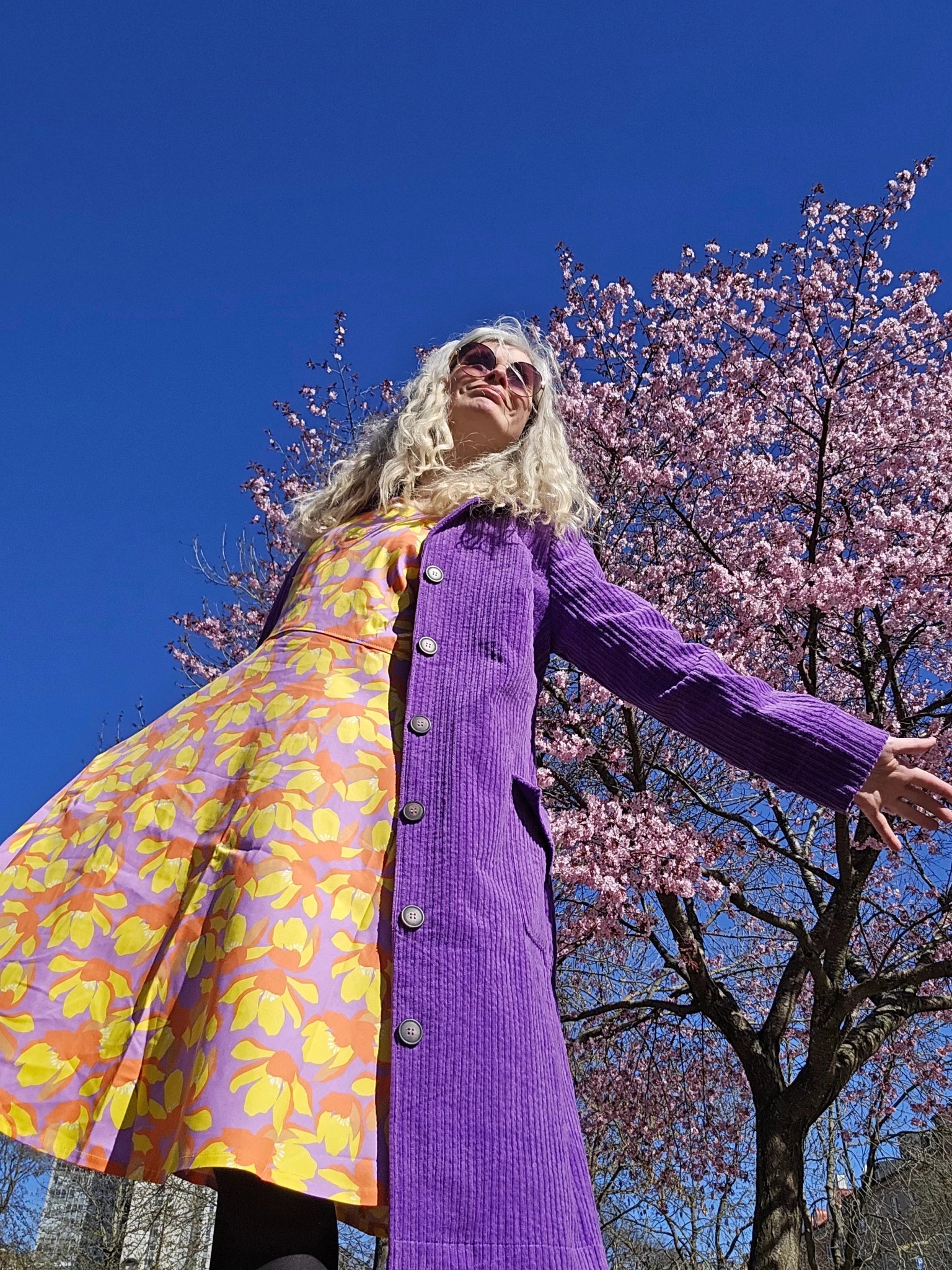 Pionklänning Gul/Lila | Rino Klänning i S från Rino Design Sthlm