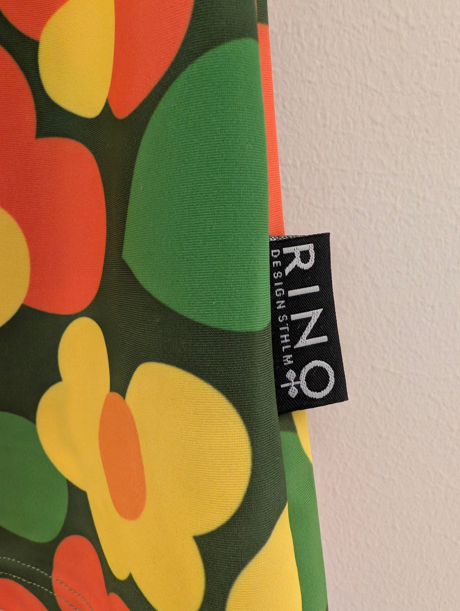 Retromönstrad Baddräkt Twiggy | Rino Baddräkt i S från Rino Design Sthlm