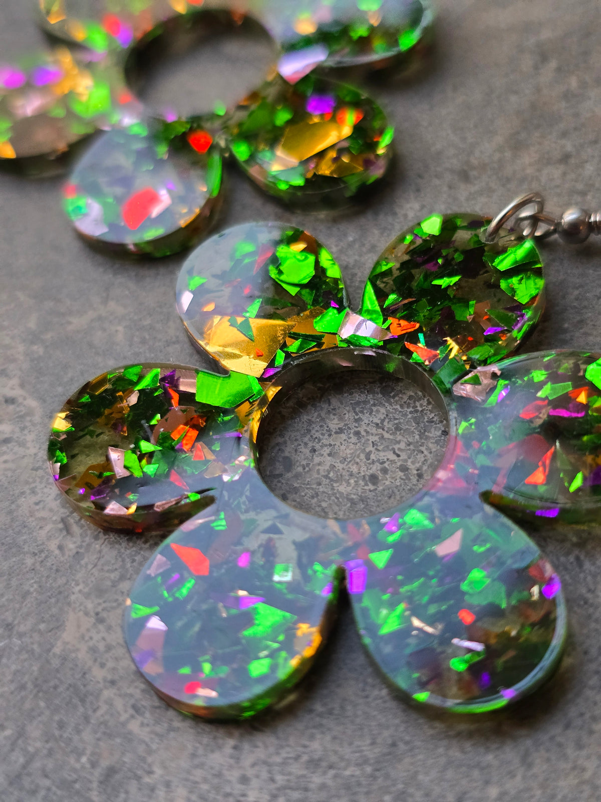 Örhängen Flower Power Grön Glitter | Rino