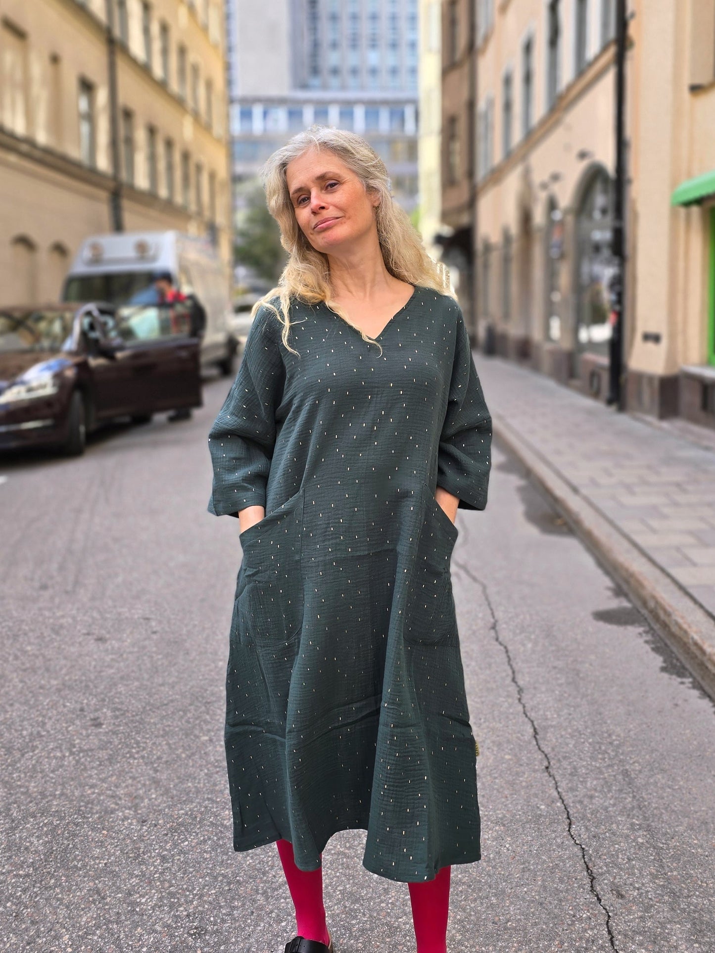 Muslinklänning Vera Petrol Guldstänk
