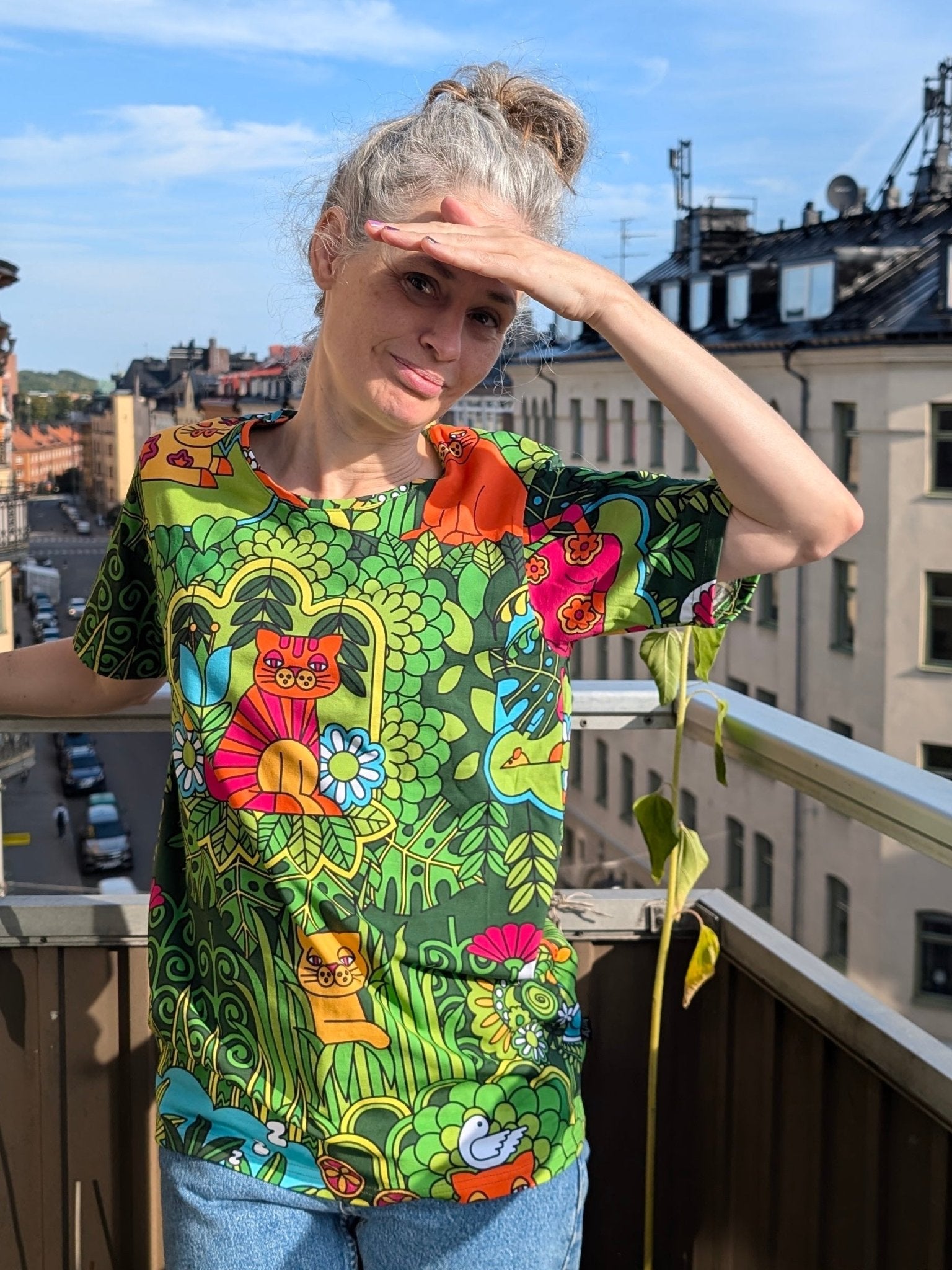 T-shirt casual Katt | Rino Standard product i S från Rino Design Sthlm