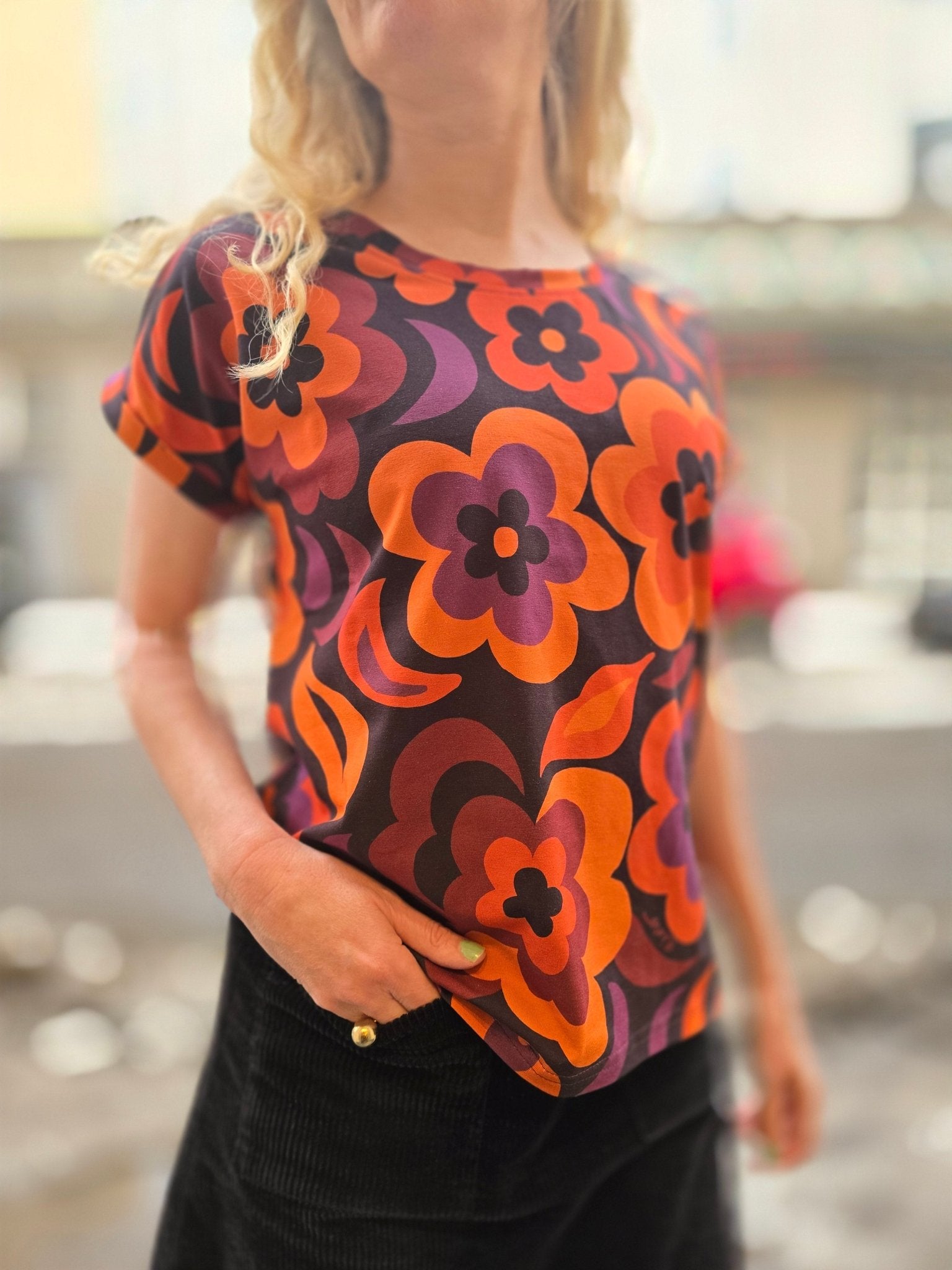 T-shirt Månblomma | Rino T-shirt i S från Rino Design Sthlm