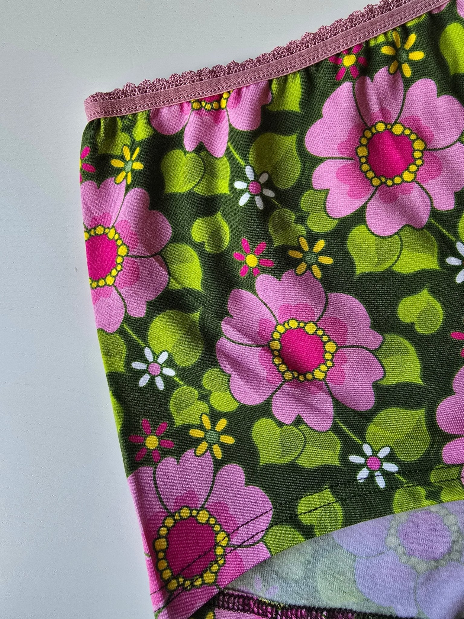 Trosor med ben Nypon | Rino Trosor i S från Rino Design Sthlm