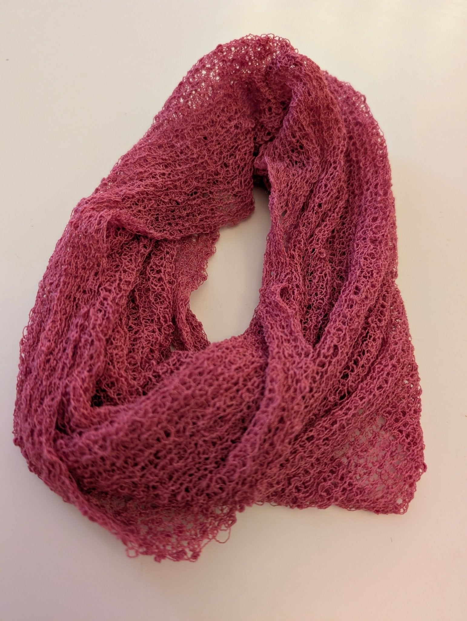 Tubsjal Finstickad Liten Rosa | Rino Sjal i One size från Rino Design Sthlm