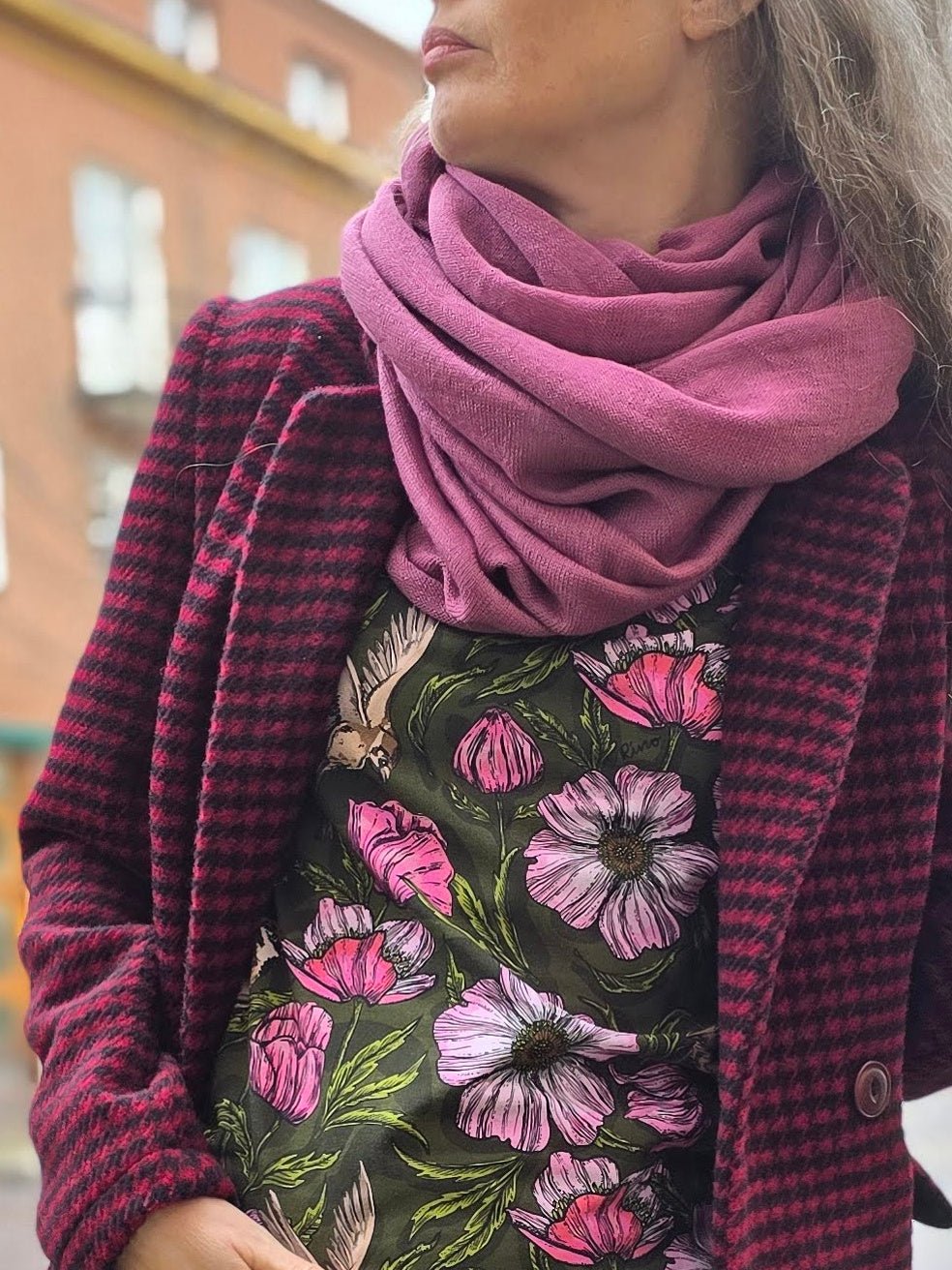 Tubsjal Ull ljung | Rino Sjal i One size från Rino Design Sthlm