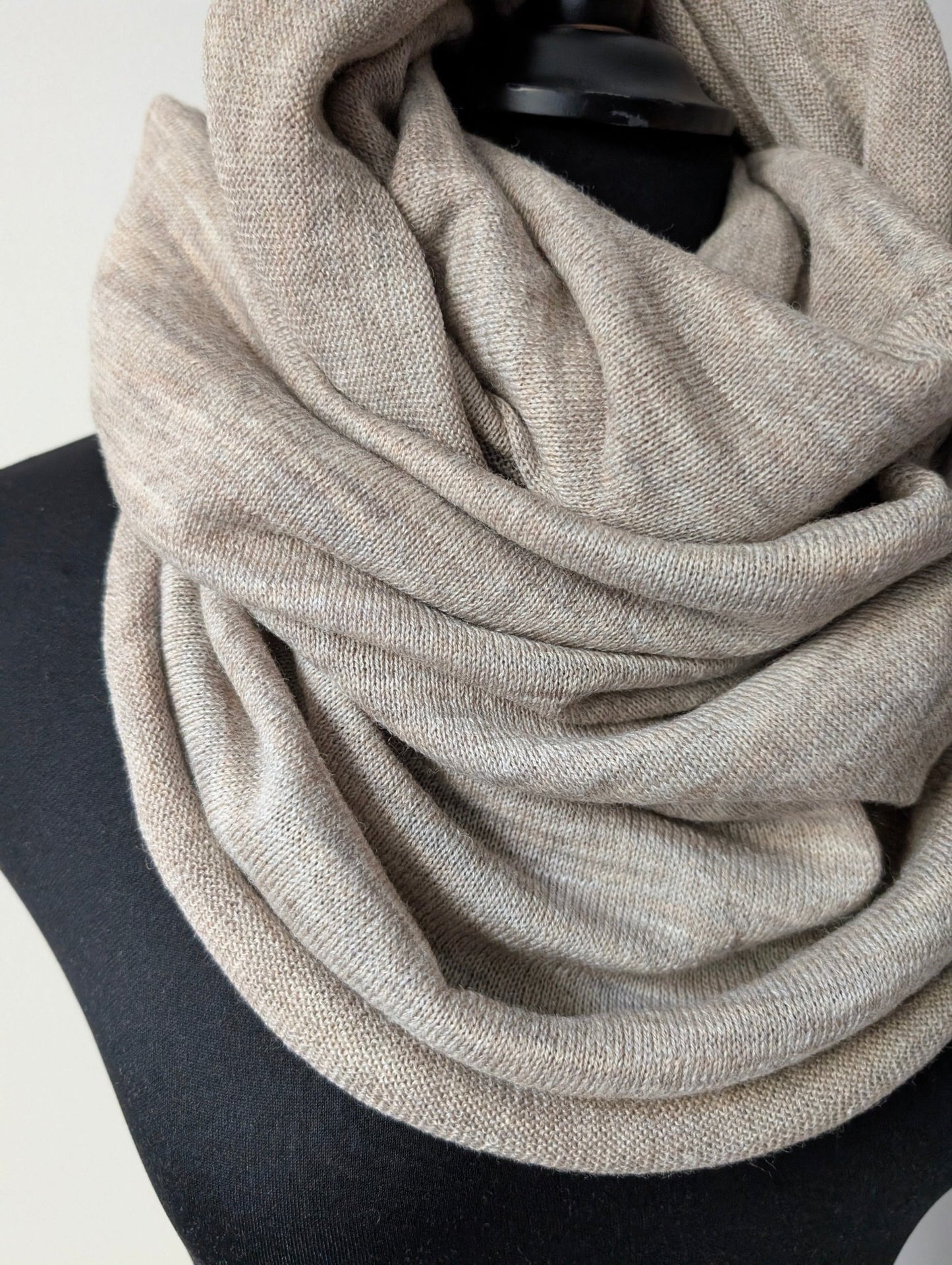 Tubsjal Ull Ljusbeige - Rino Design Sthlm