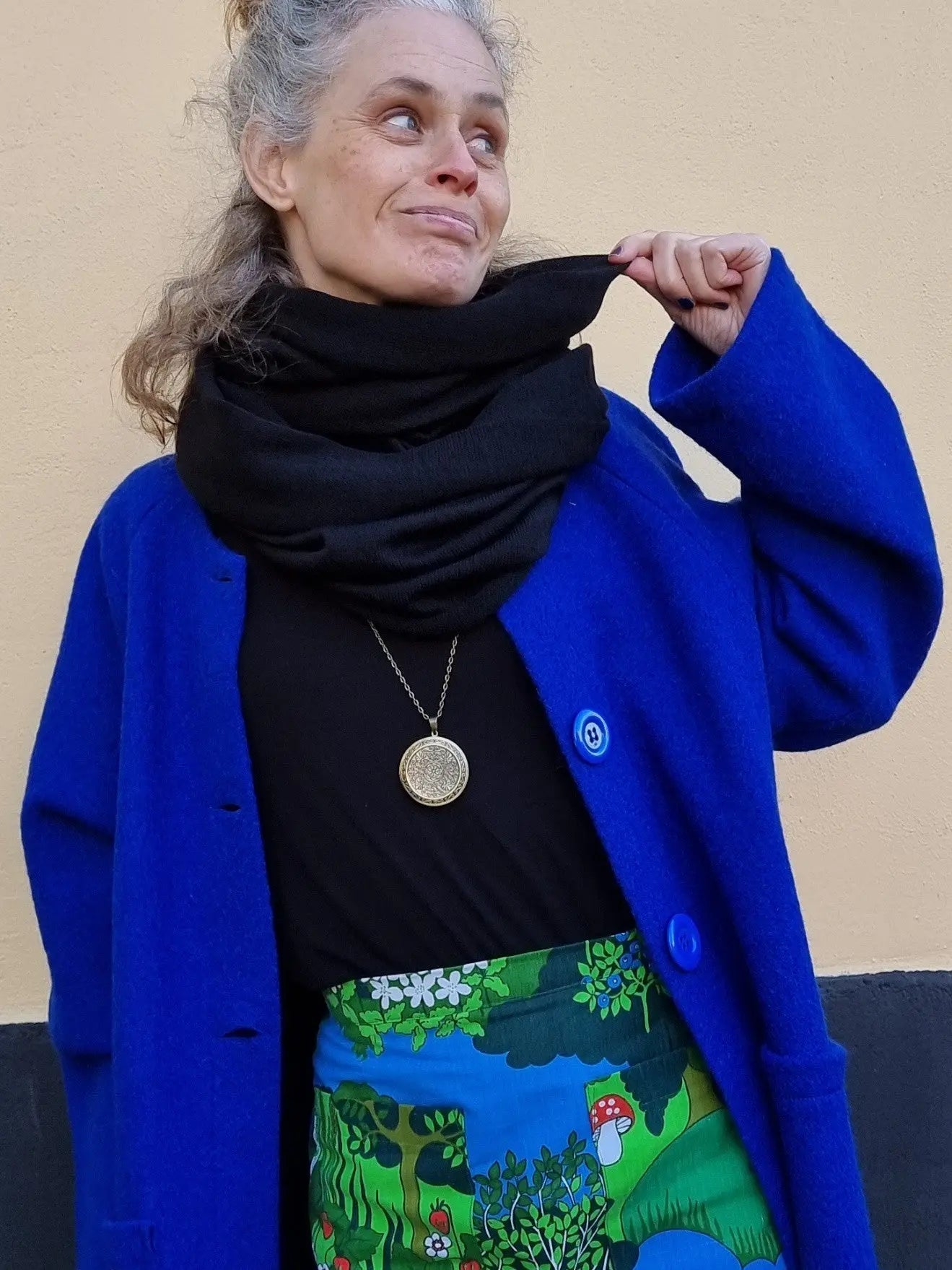 Tubsjal Ull svart | Rino Sjal i One size från Rino Design Sthlm