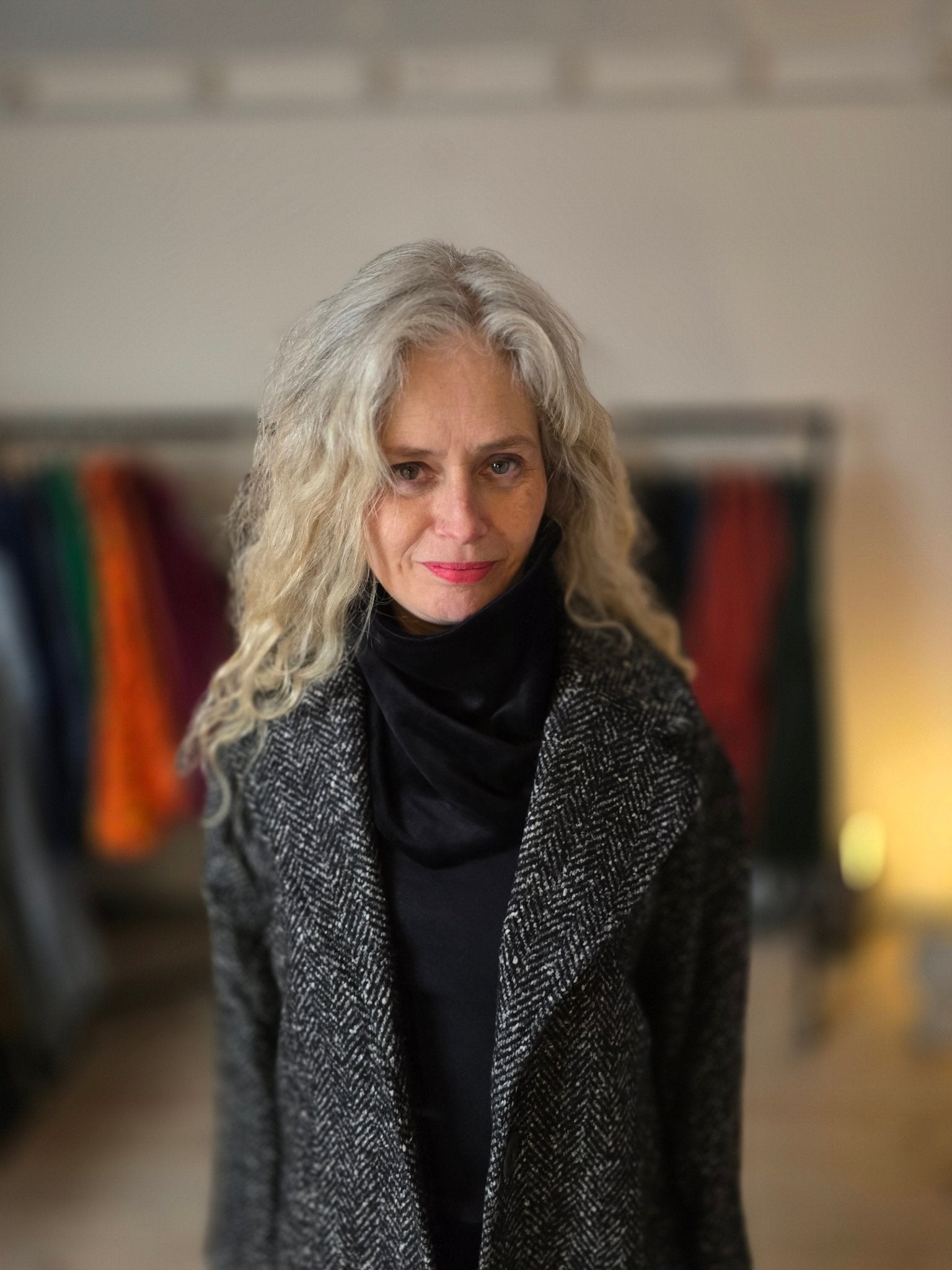 Tubsjal Velour Svart | Rino Sjal i One size från Rino Design Sthlm