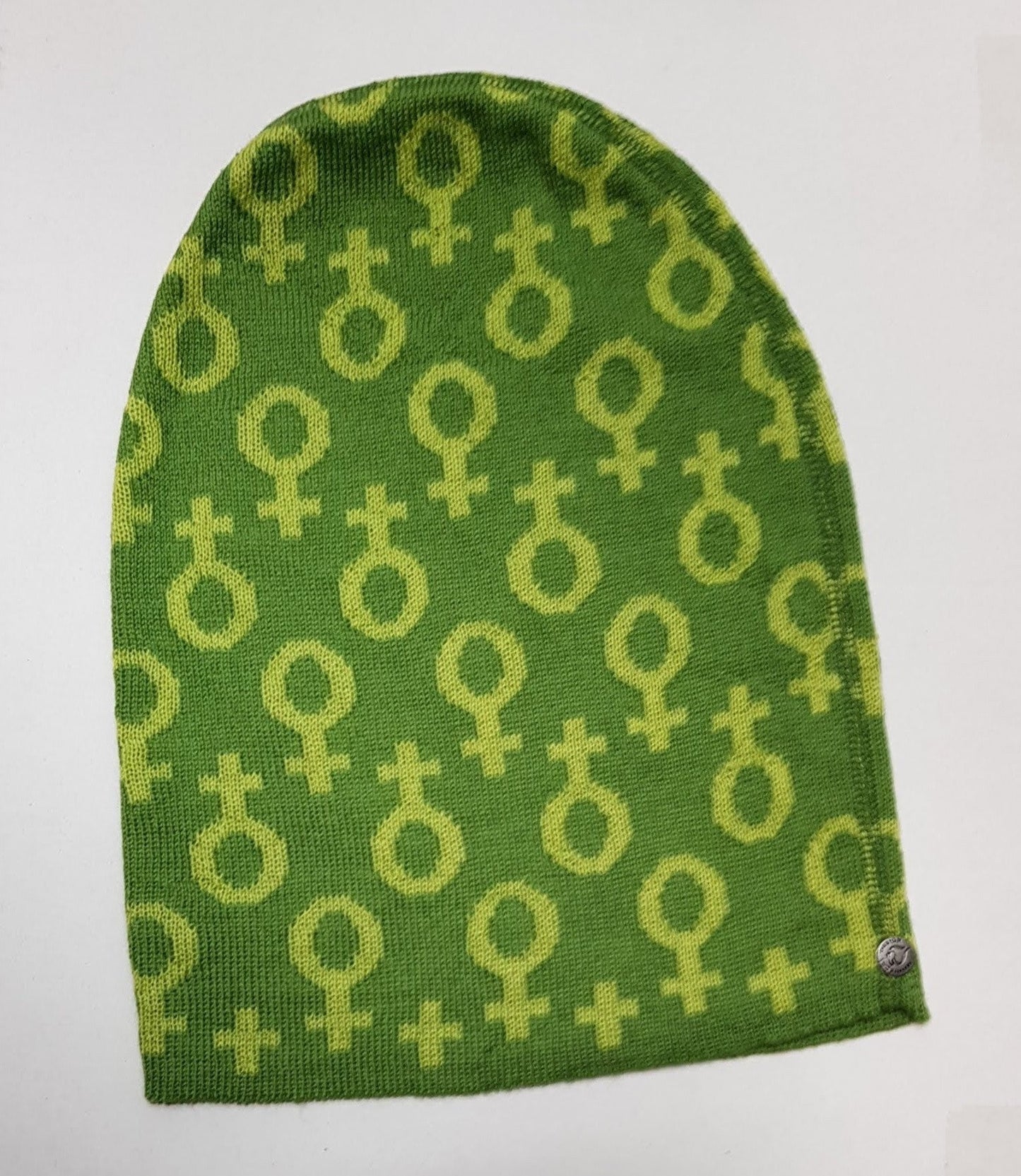 Mössa Feminist grön - Rino Design Sthlm