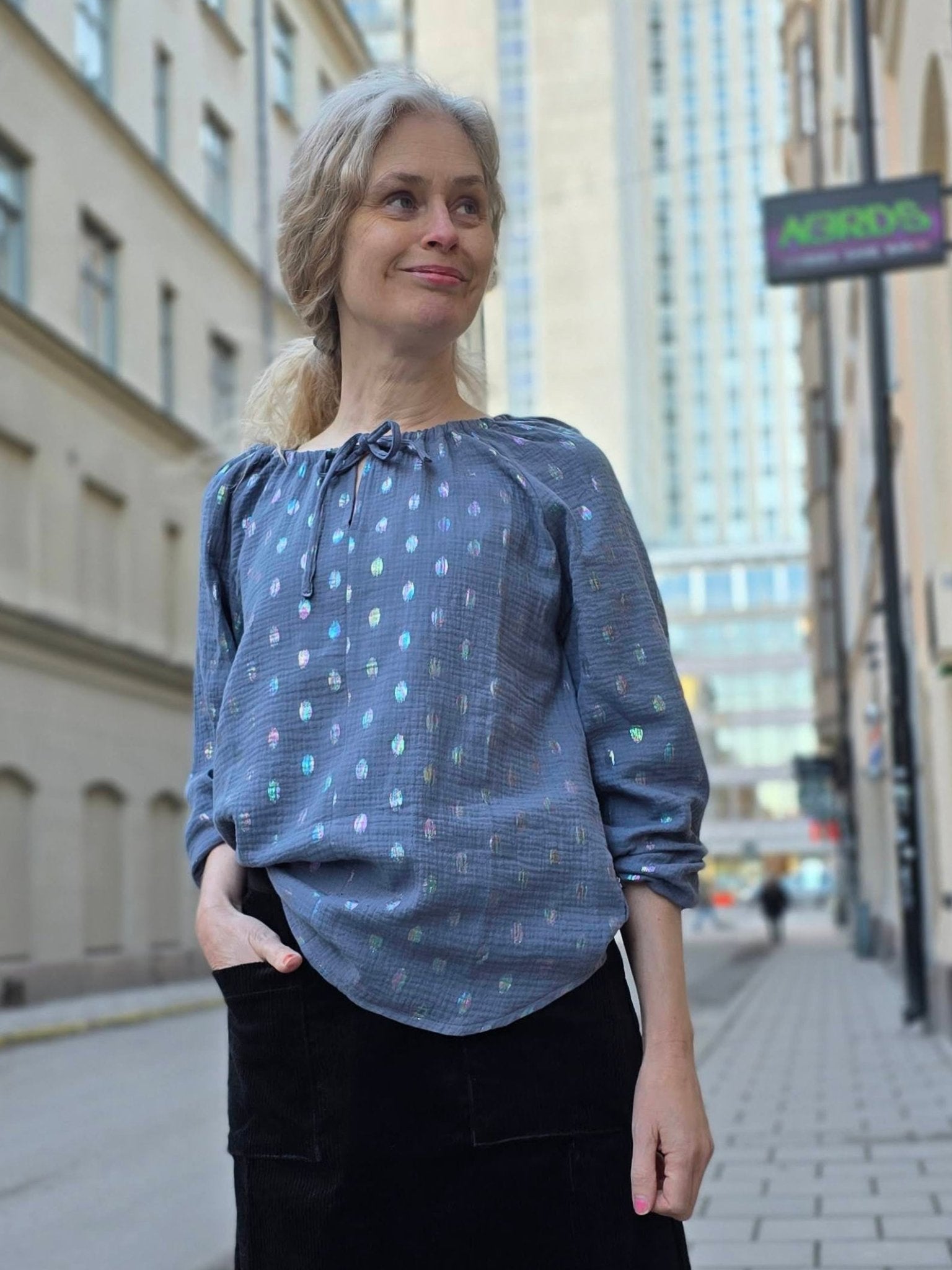 Blus Cozy Blå Sjöjungfru | Rino Blus i S från Rino Design Sthlm