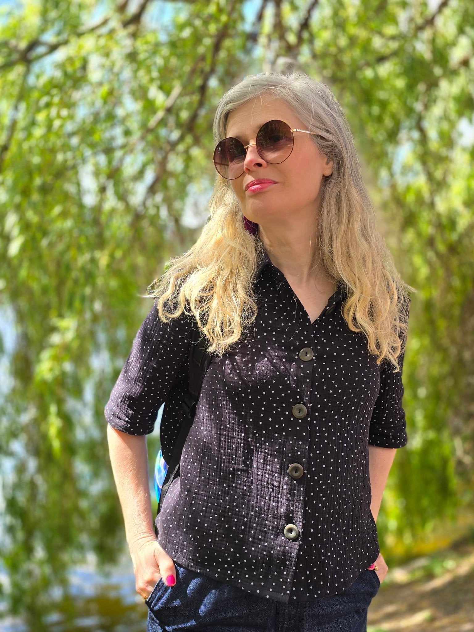 Blus Svart/Vita prickar Muslin | Rino Blus i S från Rino Design Sthlm