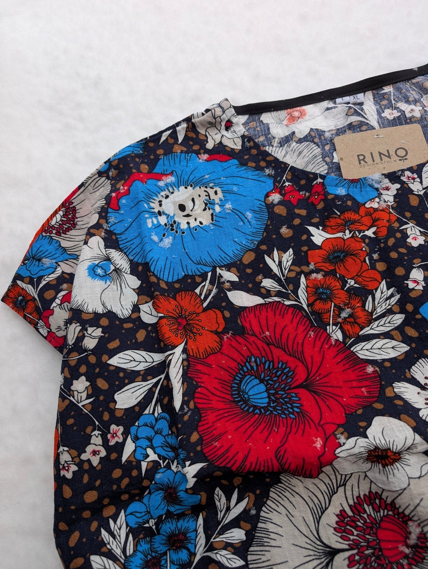 Box - blus dam – Blå Blomma - Rino Design Sthlm