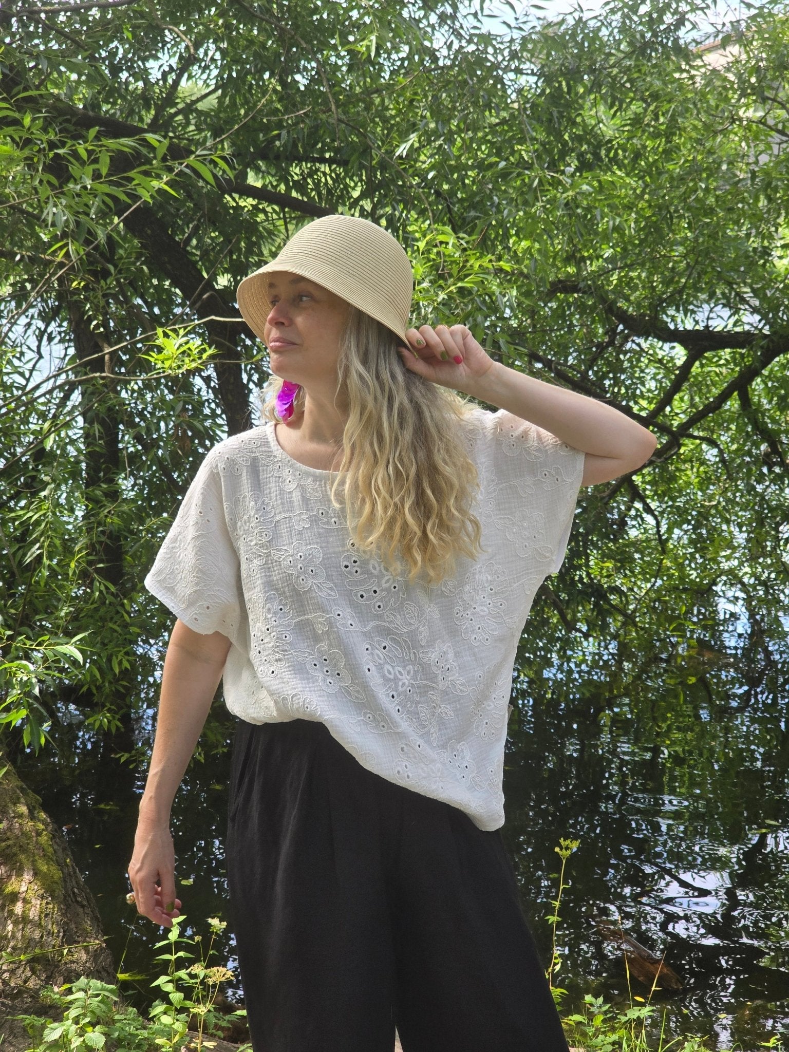 Box-blus dam Muslin Brodyr | Rino Box-blus i S/M från Rino Design Sthlm