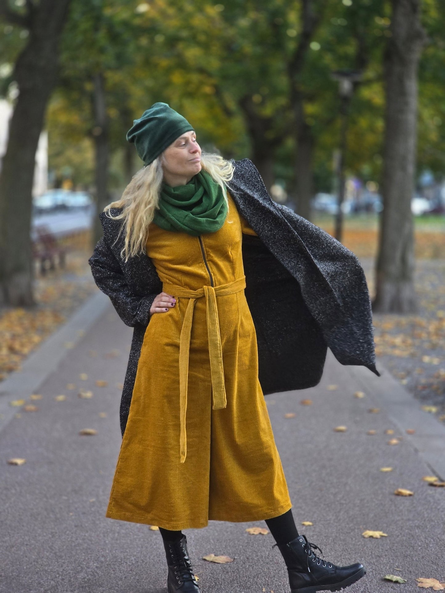 Byxdress Manchester Gul - Rino Design Sthlm