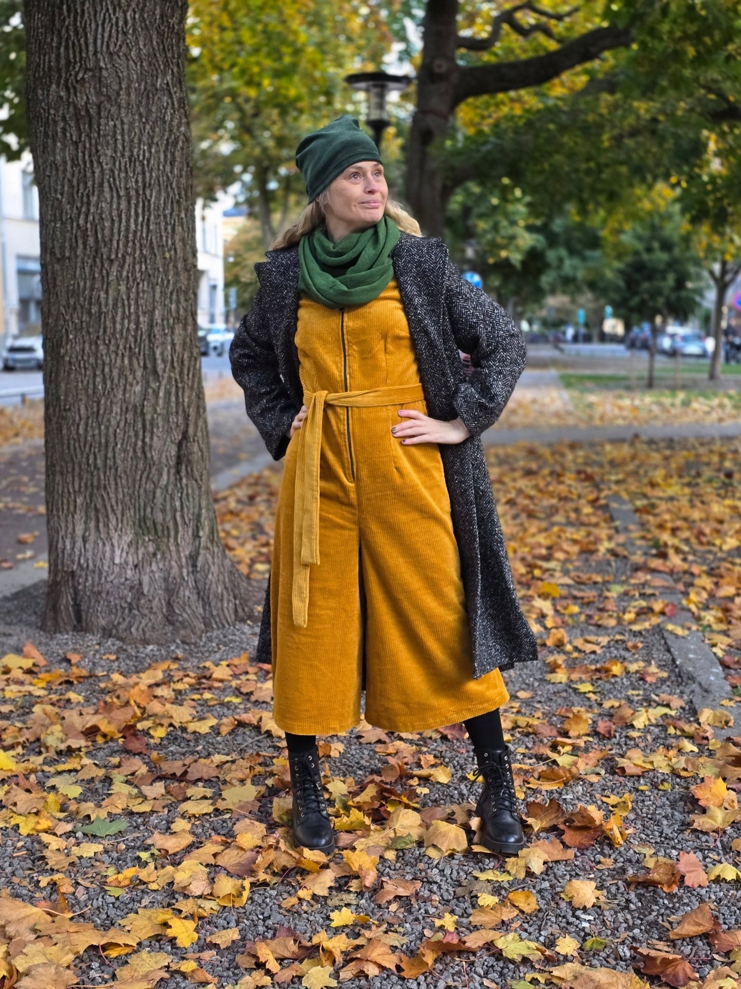 Byxdress Manchester Gul - Rino Design Sthlm