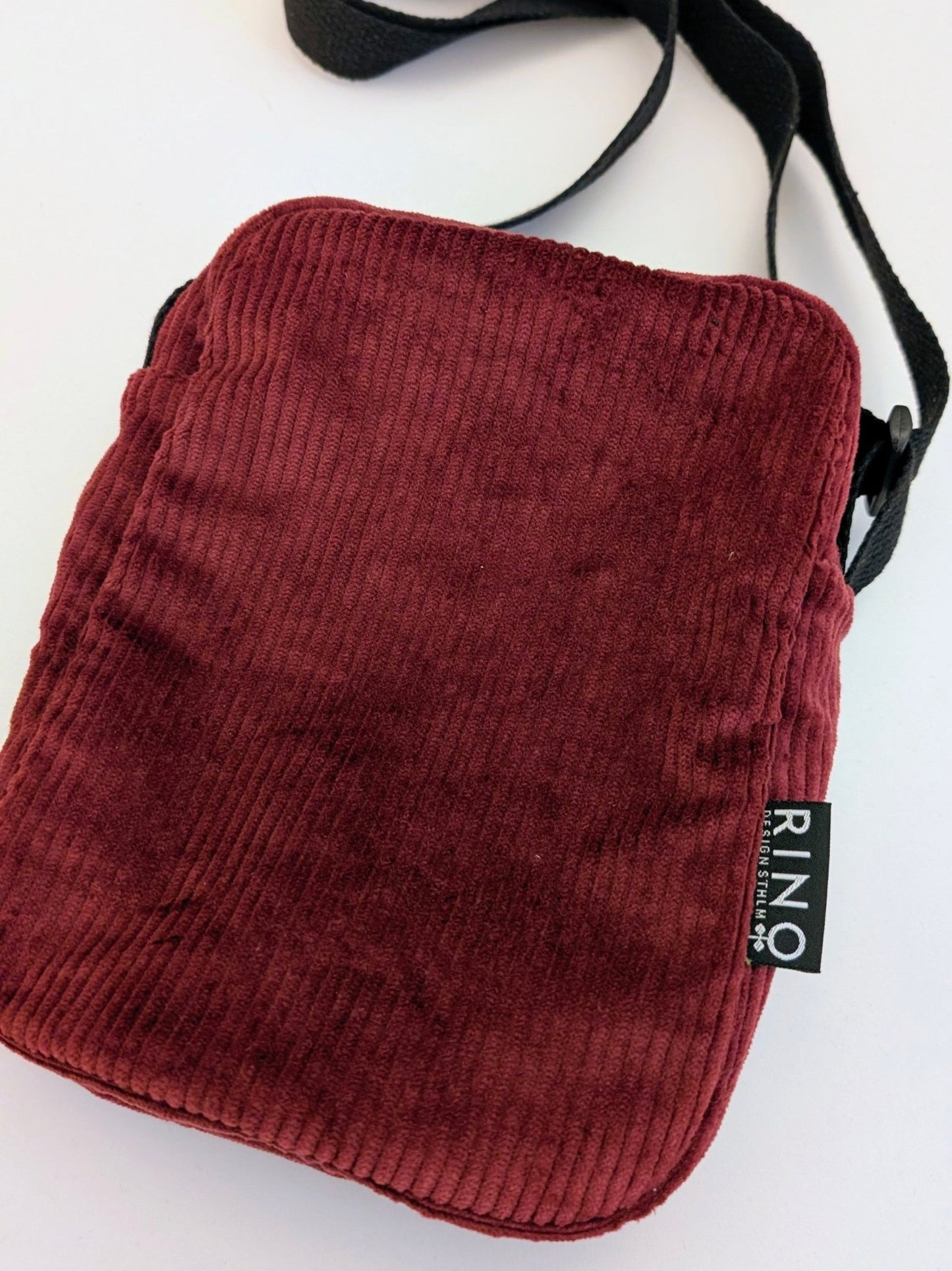 Cityväska Manchester Vinröd - Rino Design Sthlm