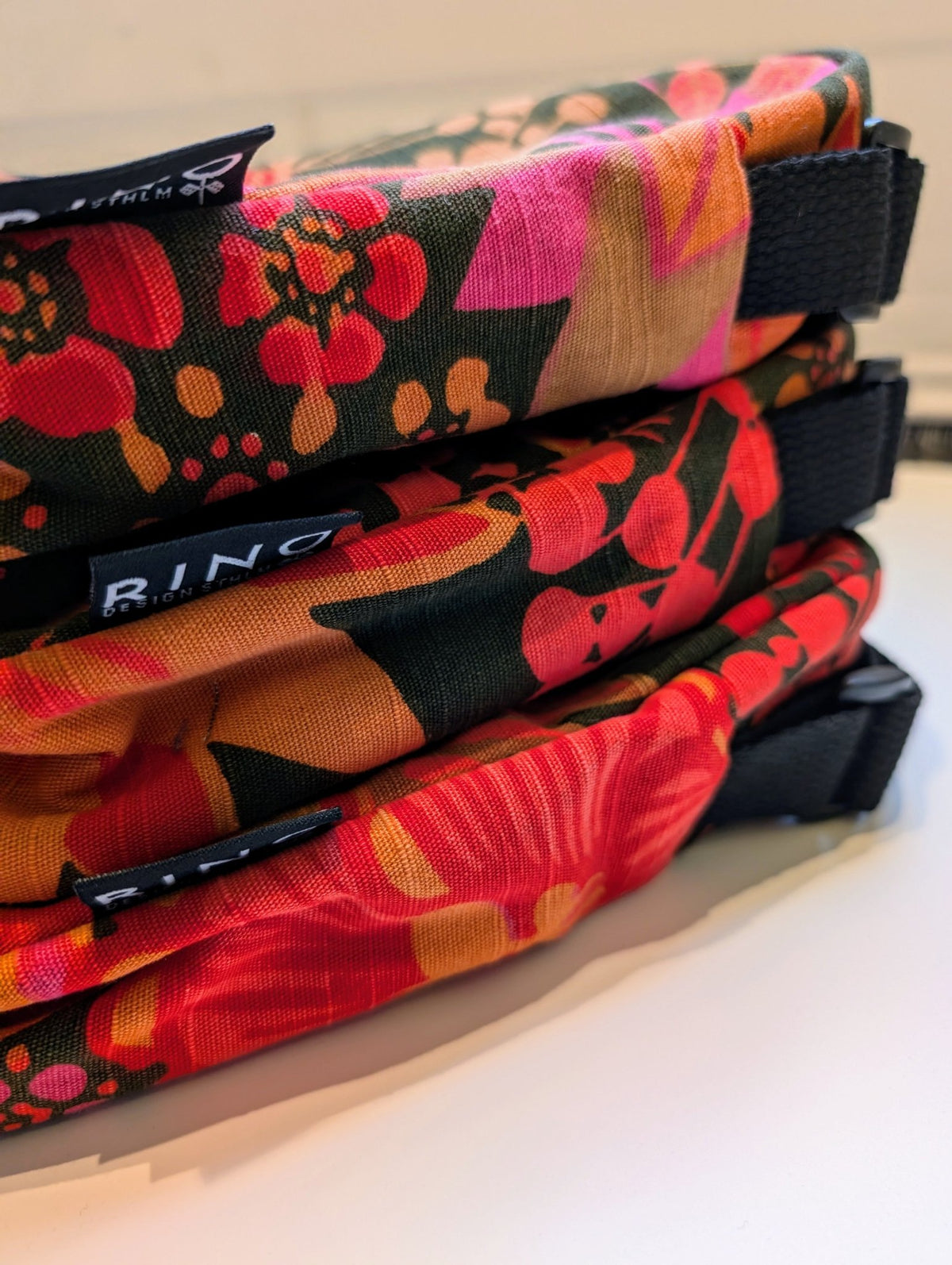 Cityväska Retro Pompeja | Rino Axelremsväska i One size från Rino Design Sthlm