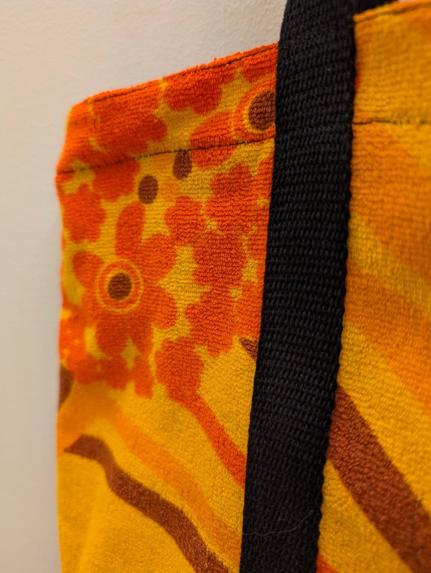 Cityväska stor Retrotyg gul frotte - Rino Design Sthlm