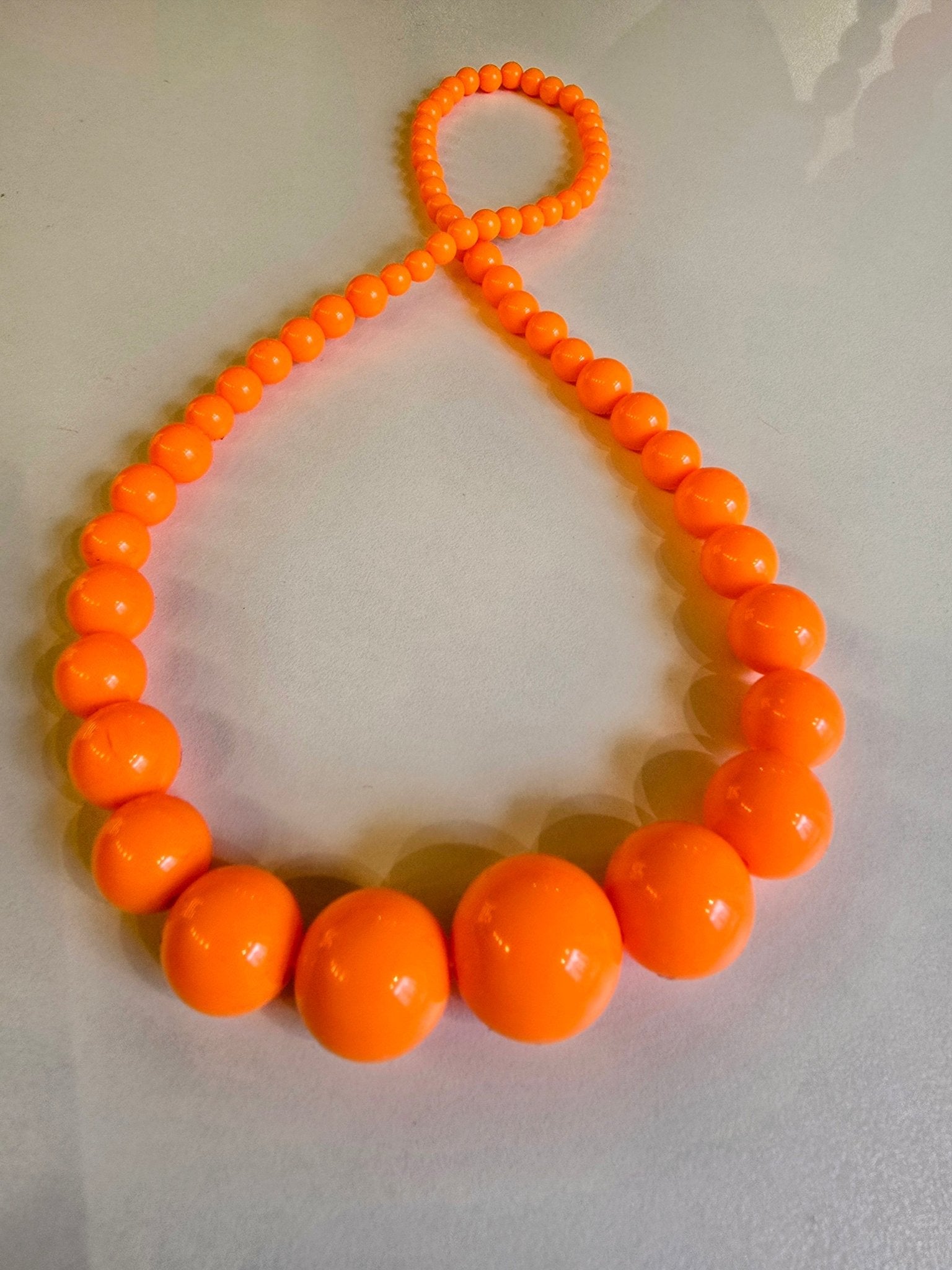 Halsband i olika färger | Rino Halsband i Apelsin från Rino Design Sthlm