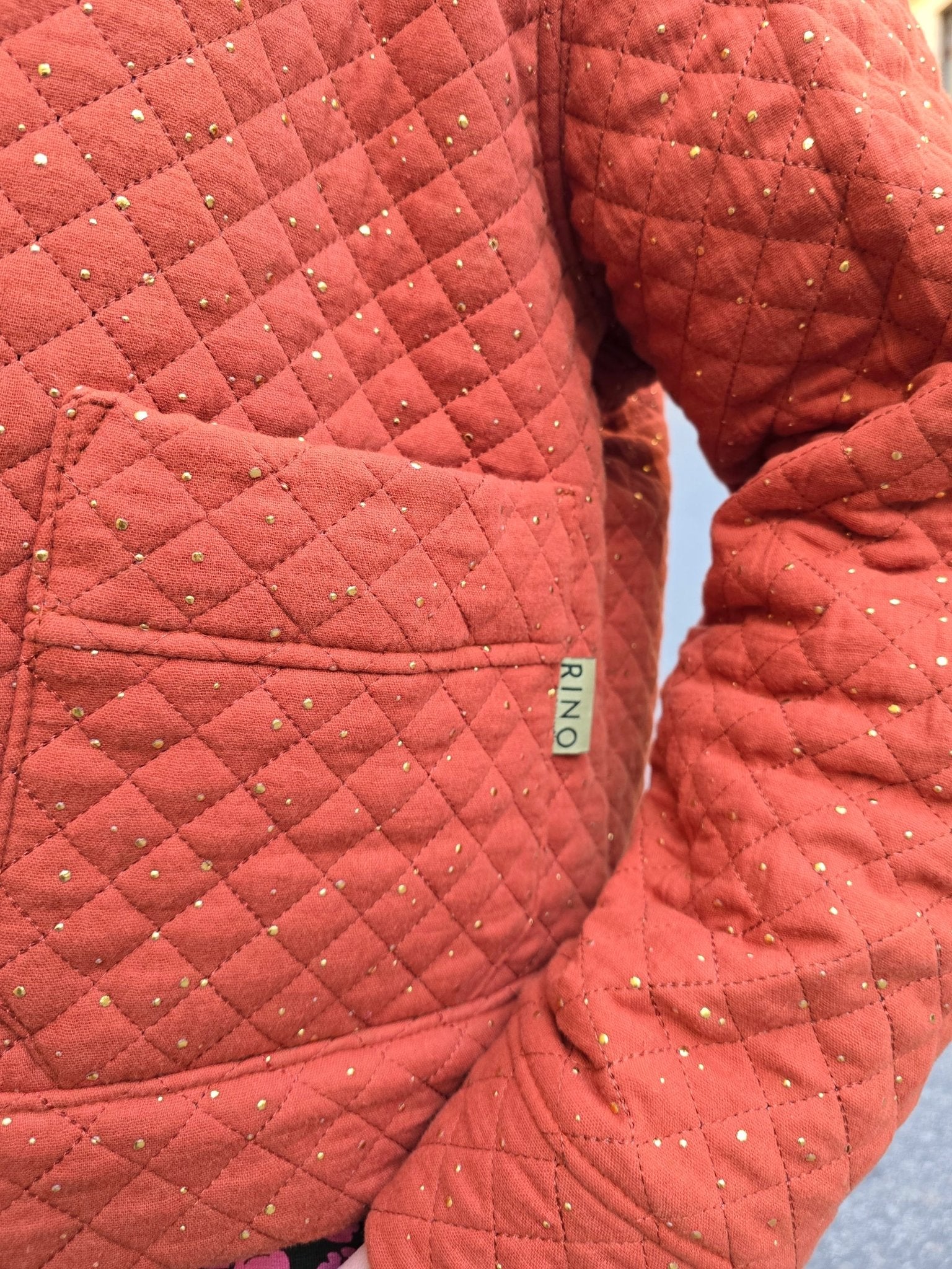 Jacka Quiltad Muslin Rost | Rino Jacka i S från Rino Design Sthlm