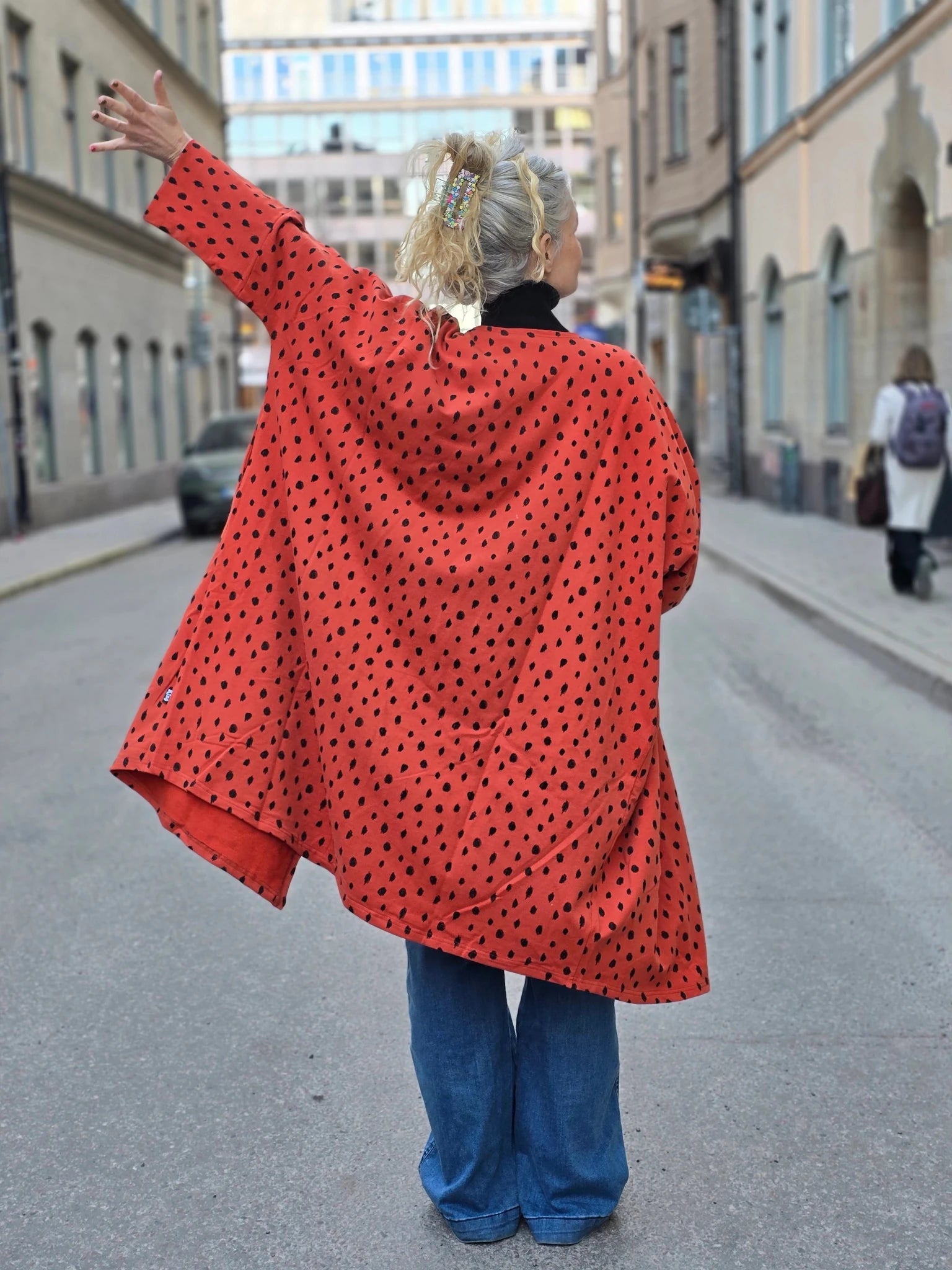 Kaftan / Kofta Rost med Prickar | Rino Kaftan i One size från Rino Design Sthlm