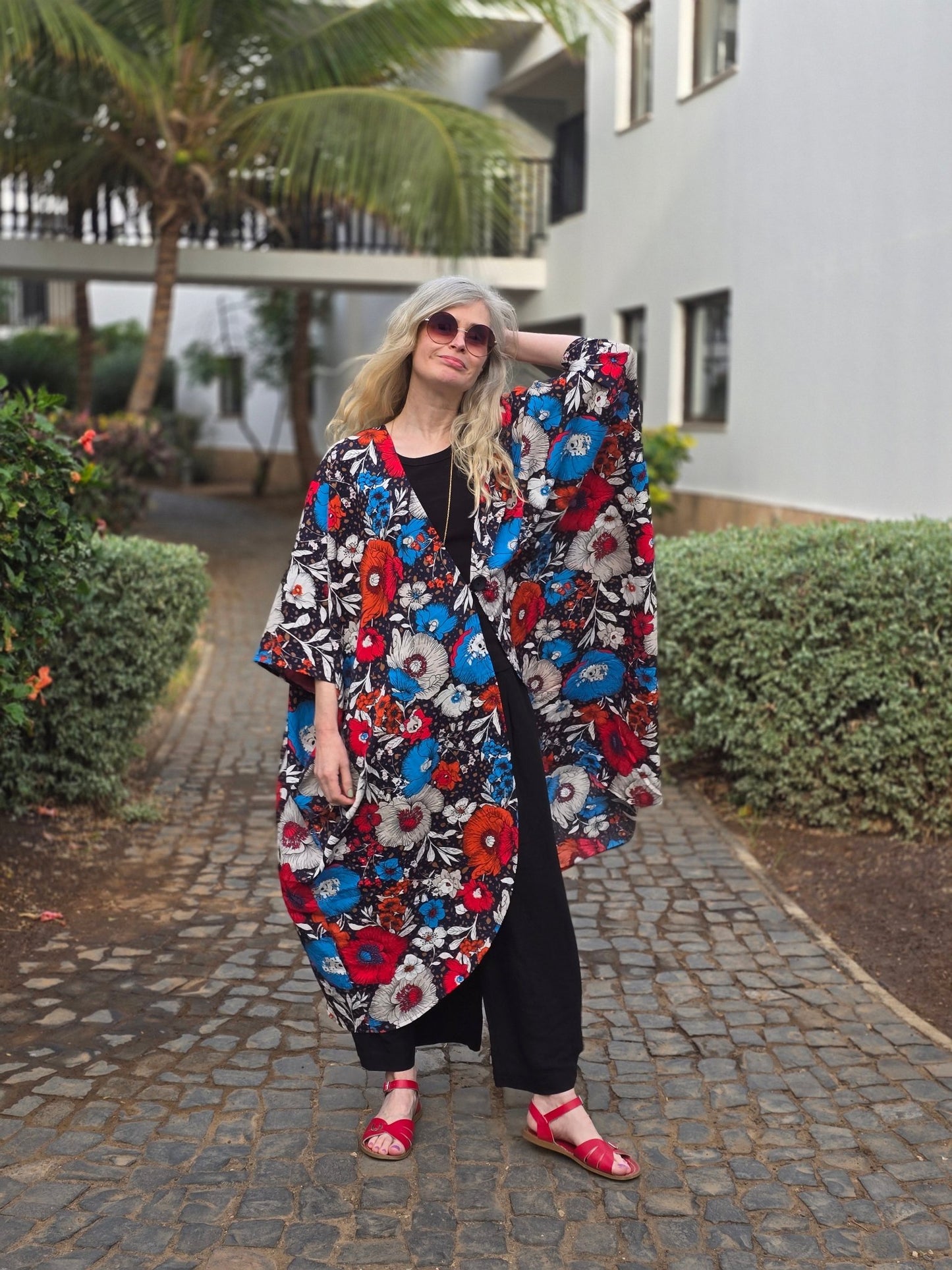 Kaftan Wonder Woman Blåröd - Rino Design Sthlm