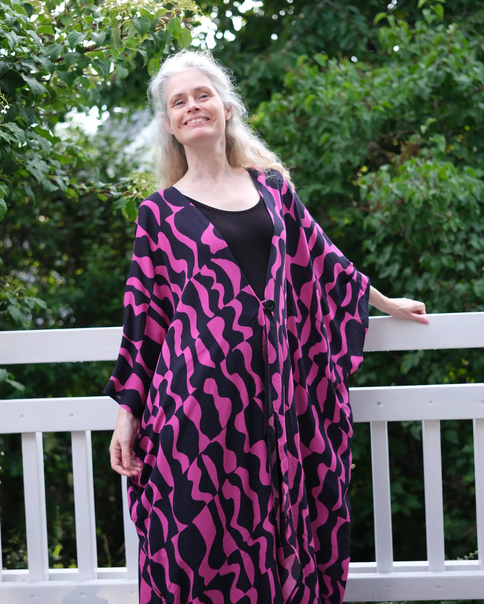 Kaftan Wonder Woman Grafisk Cerise - Rino Design Sthlm