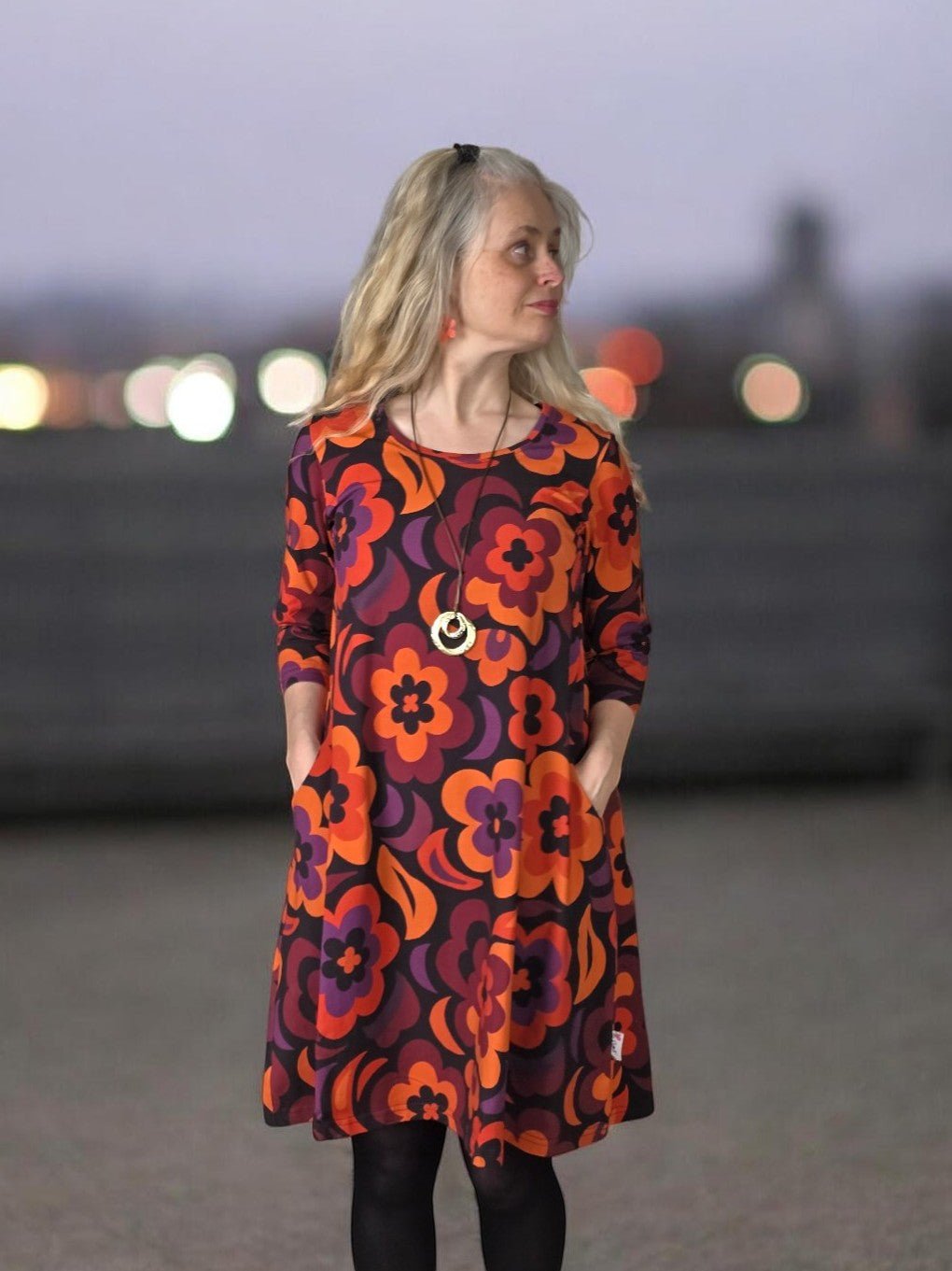 Klänning A - linje Månblomma | Rino Klänning i S från Rino Design Sthlm